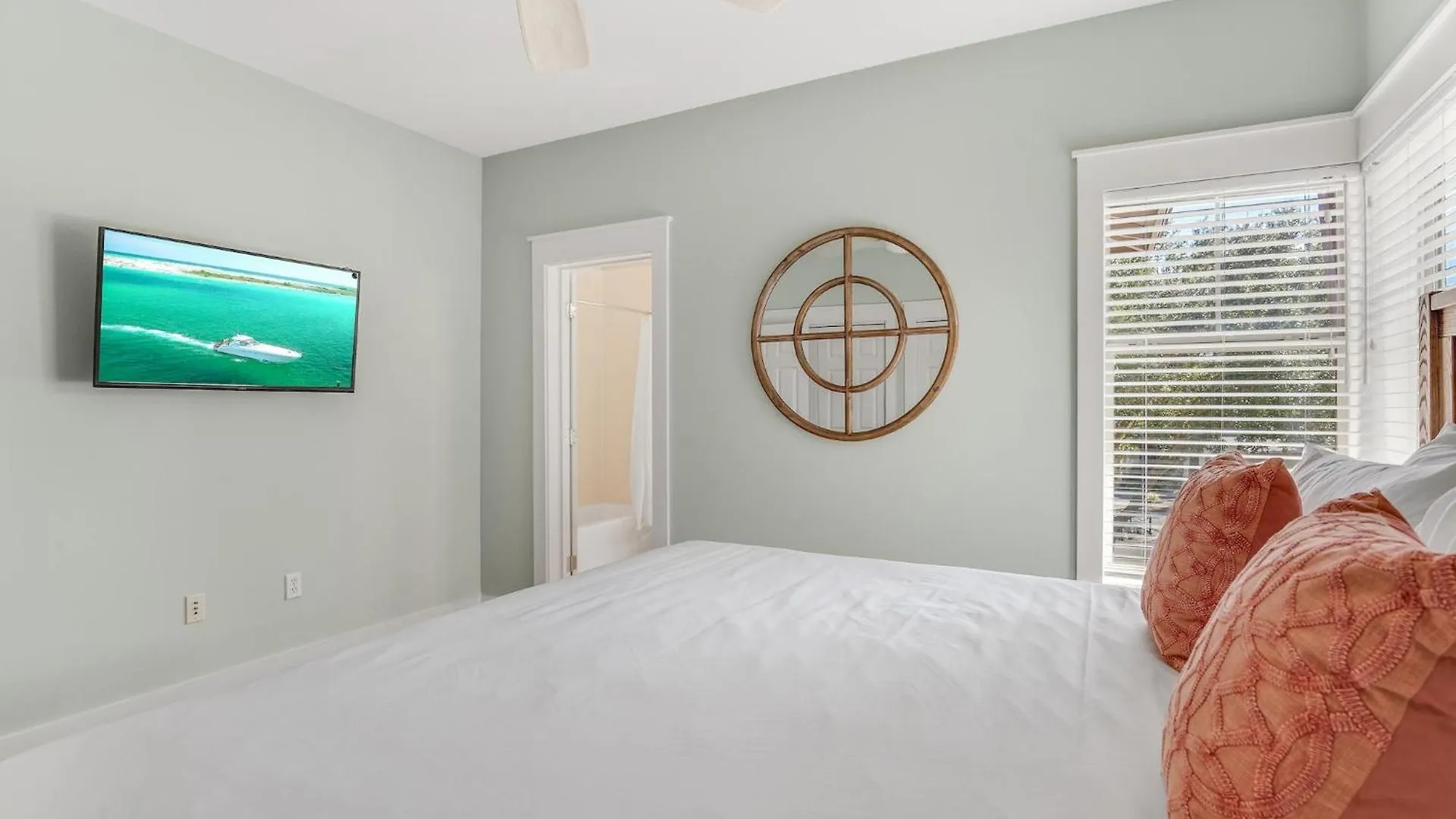 Magnolia Bay 8598