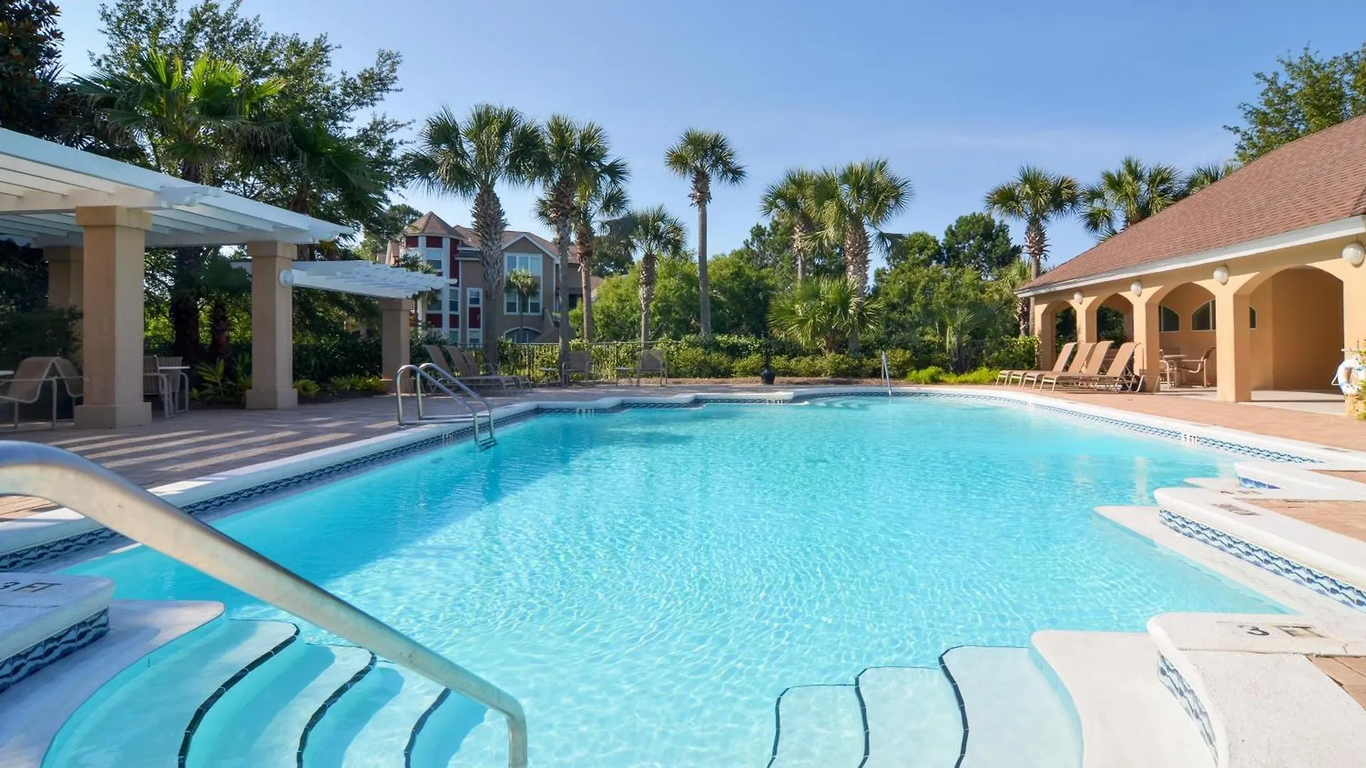 Magnolia Bay 8598 *