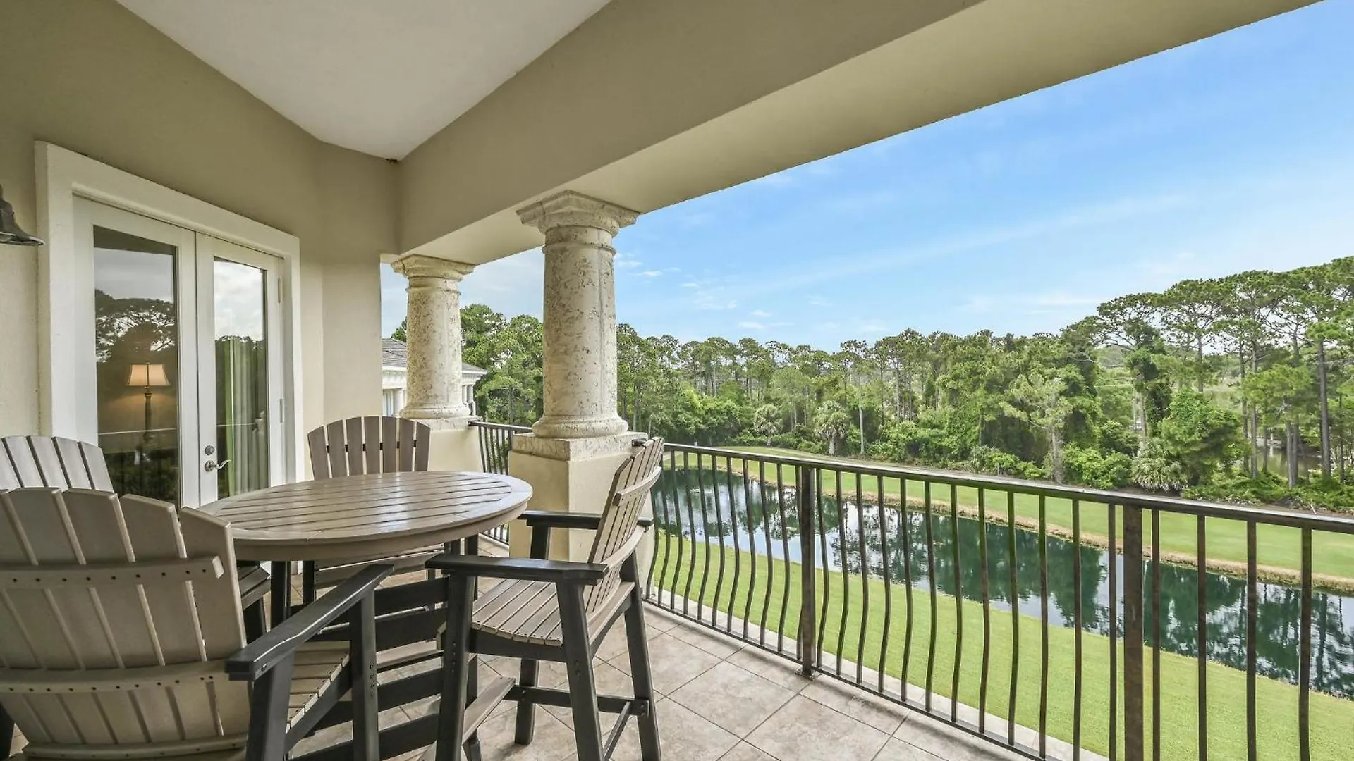 Holiday home Pine Ridge 5379 'tee By The Sea' Destin