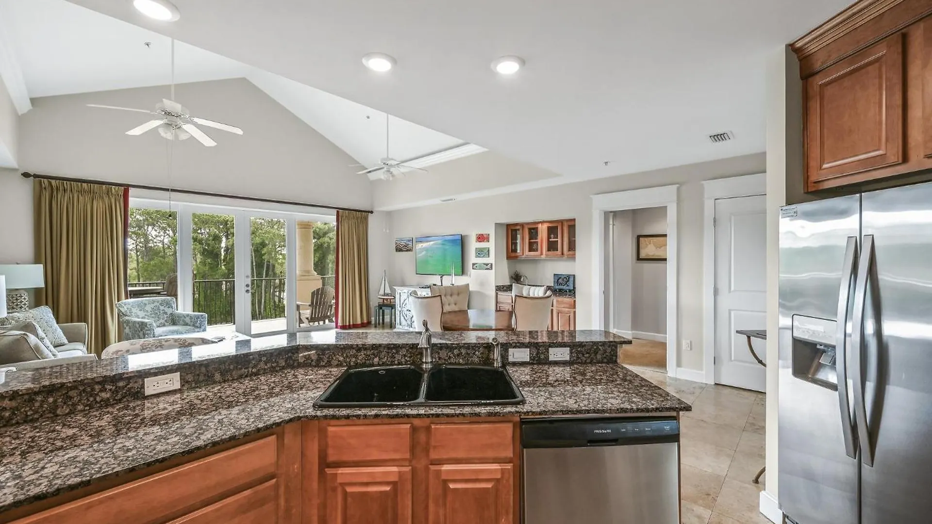 Pine Ridge 5379 'tee By The Sea' Holiday home