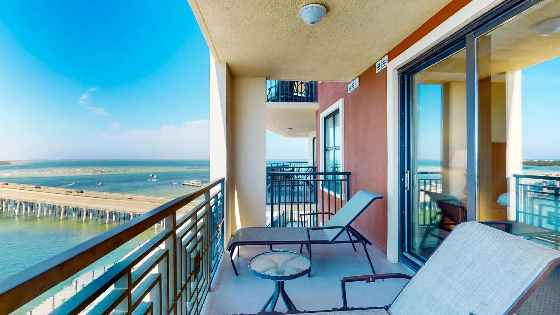 Emerald Grande W625 Apartment Destin