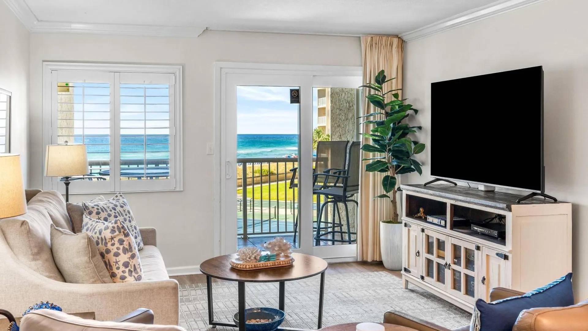 Holiday home Surf And Racquet Unit 318 Destin