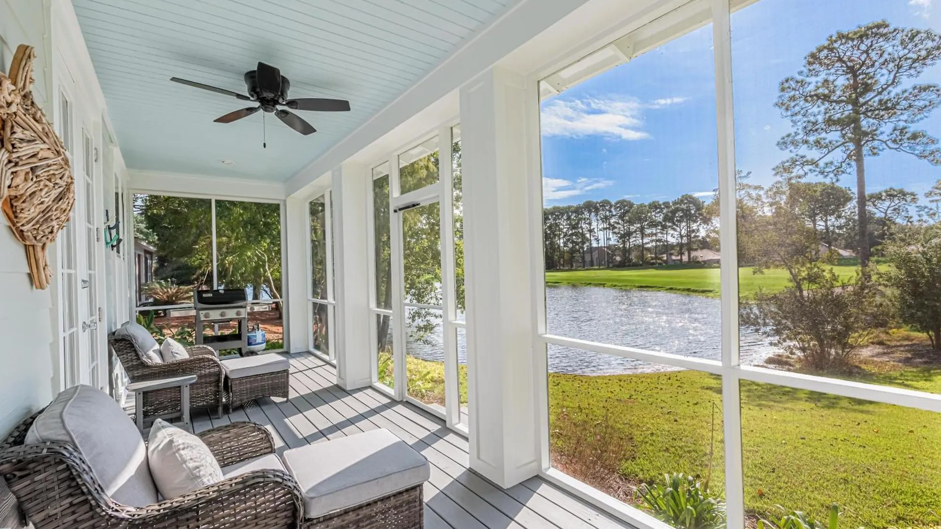 1283 Laurel Grove *