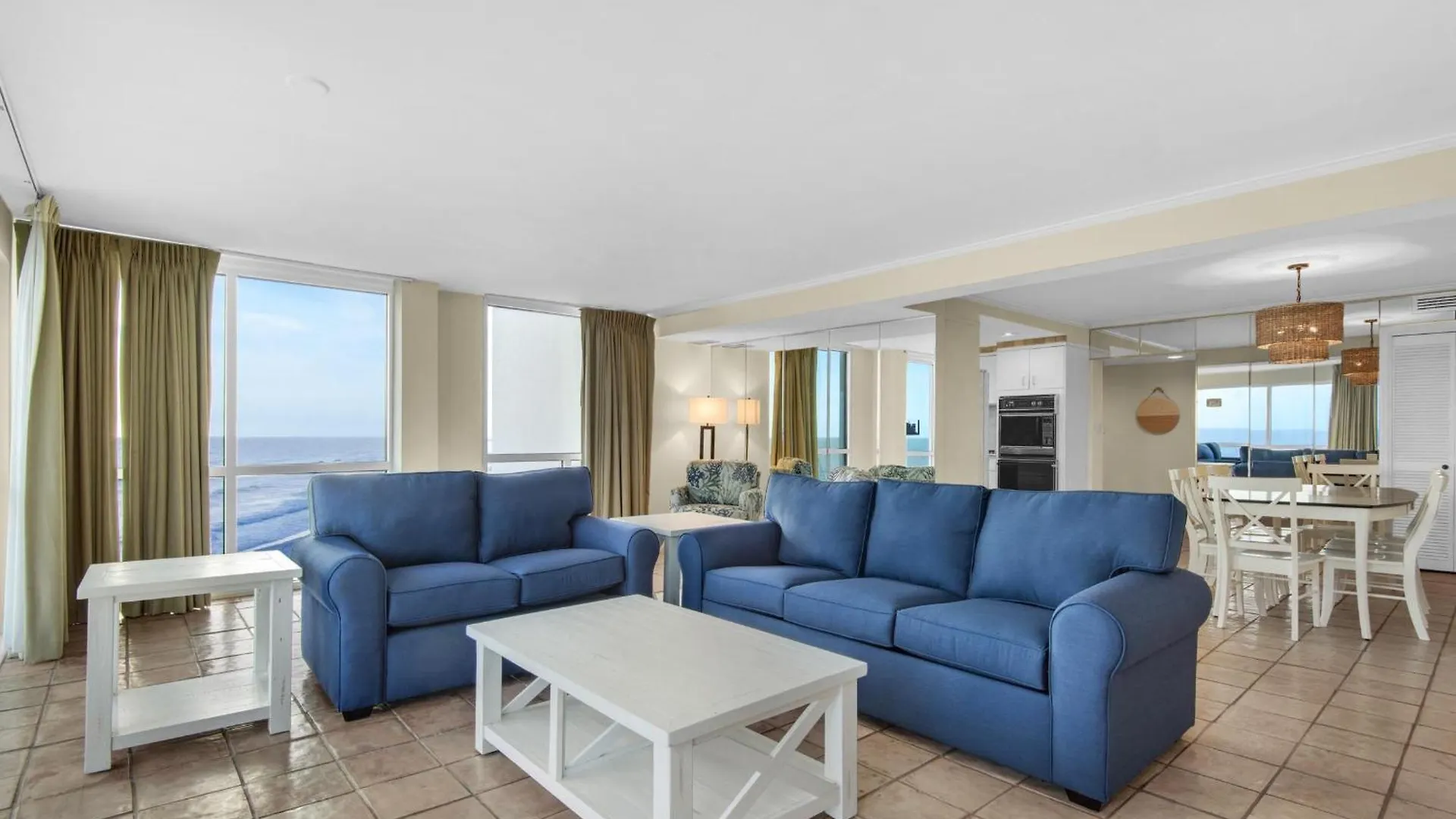 Shoreline Towers 1081