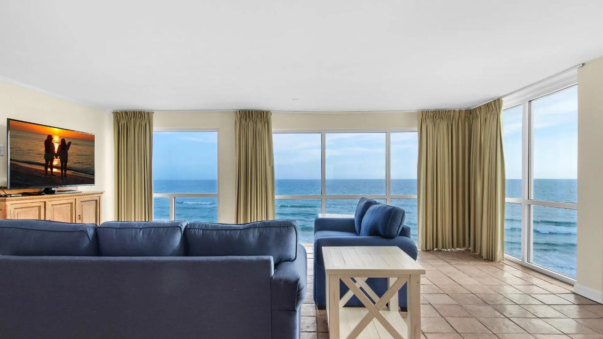 Holiday home Shoreline Towers 1081 Destin