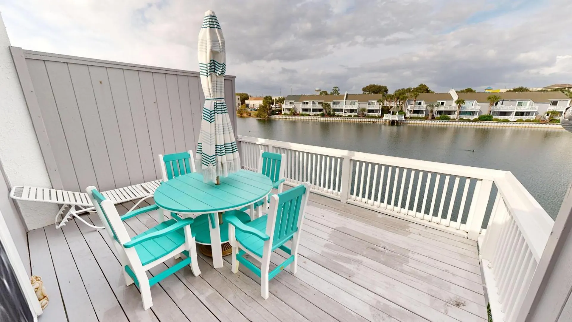 South Bay By The Gulf 062- By Isle Apartment