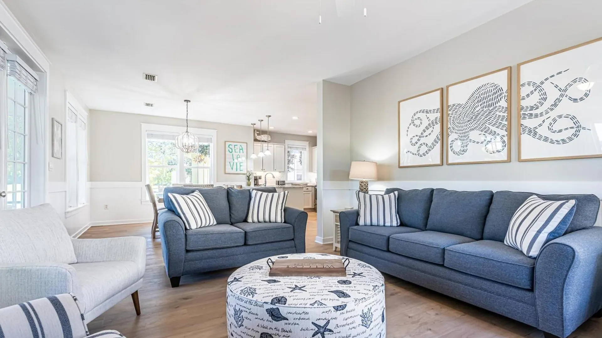 1328 Laurel Grove 'sea La Vie'