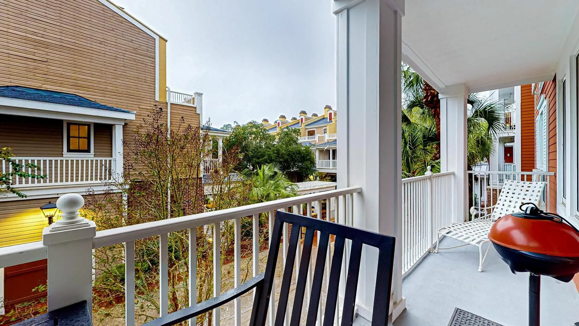 Beauty By The Bay Holiday home