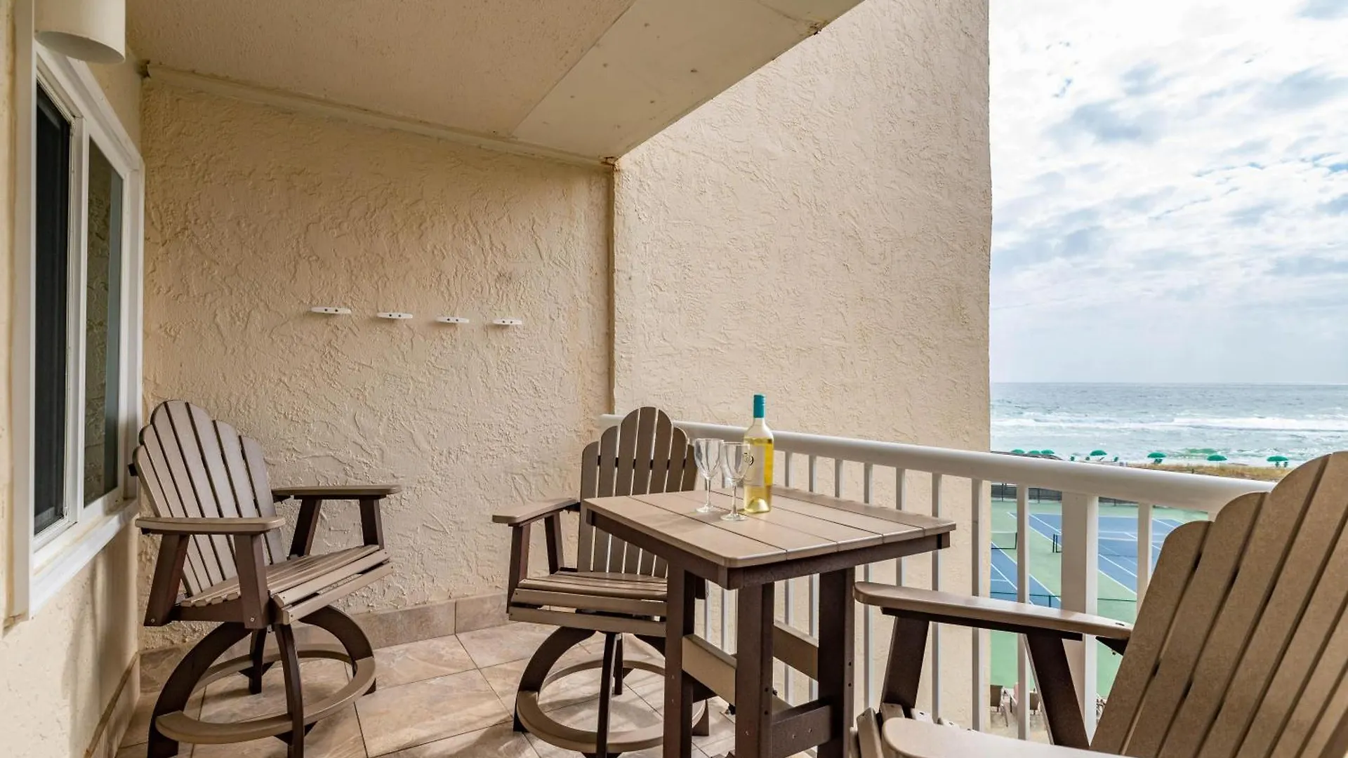 Surf And Racquet Unit 415 Holiday home *