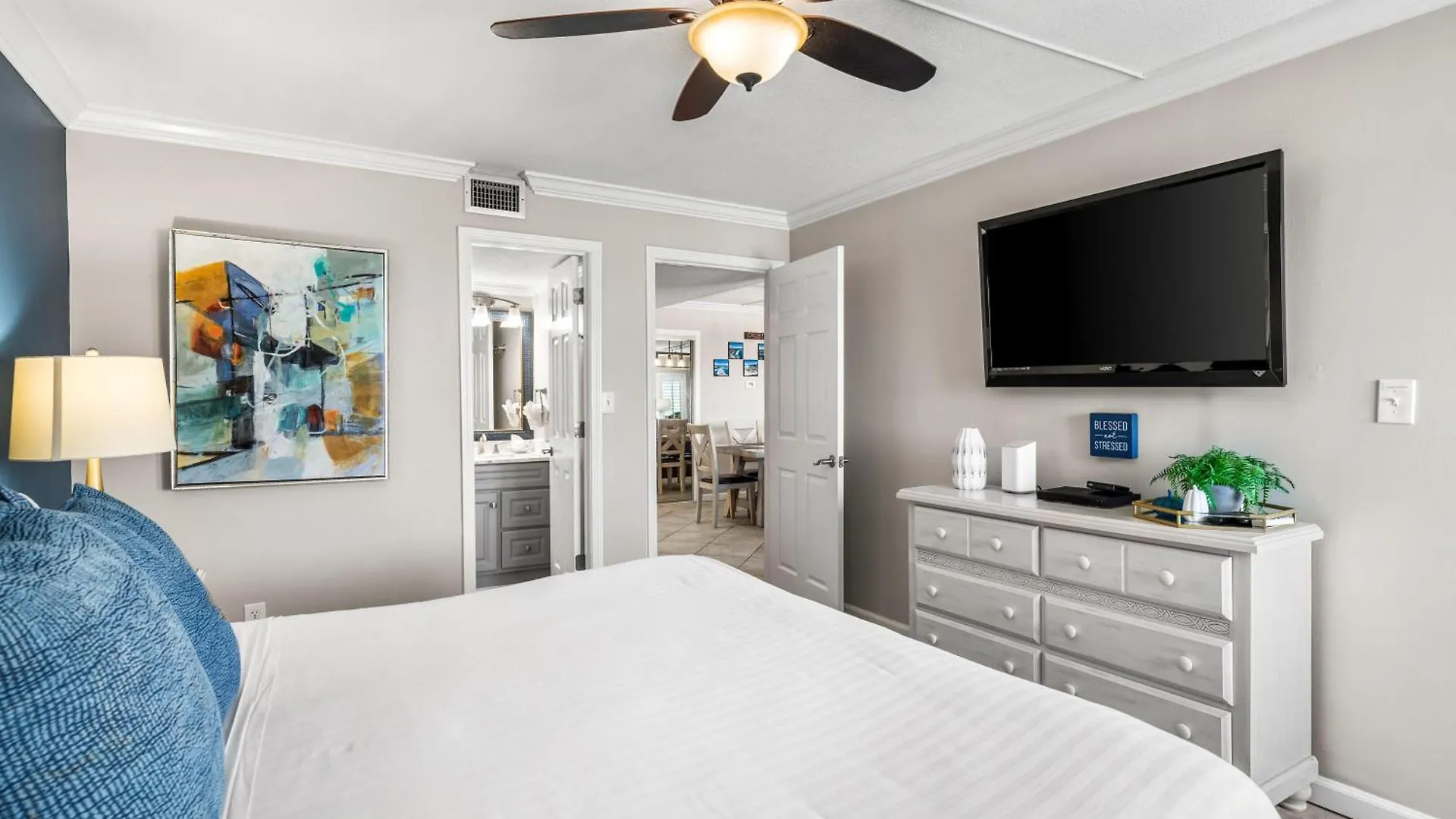Surf And Racquet Unit 505 * Destin