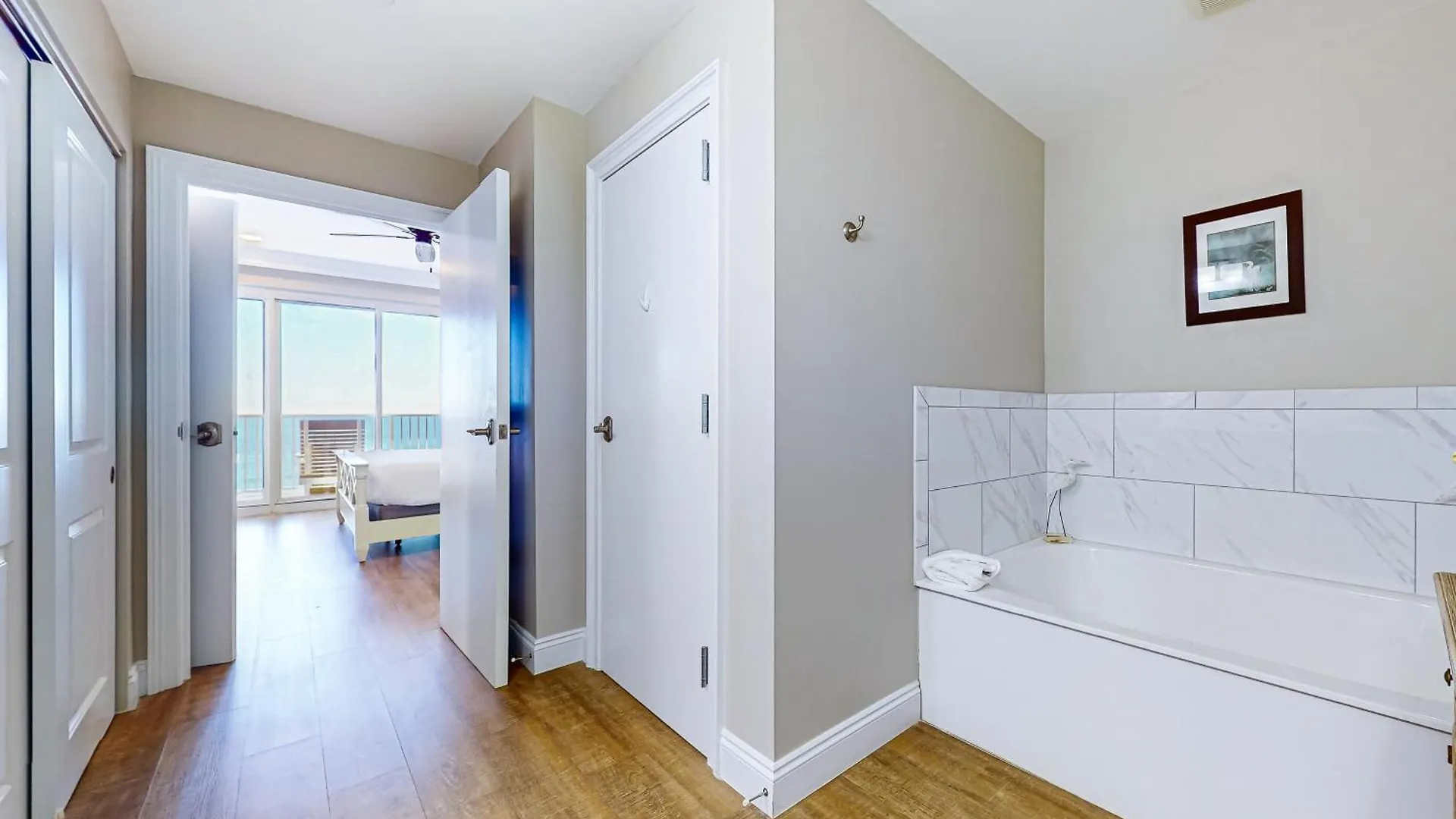 Tops'l Tides 1103 Apartment