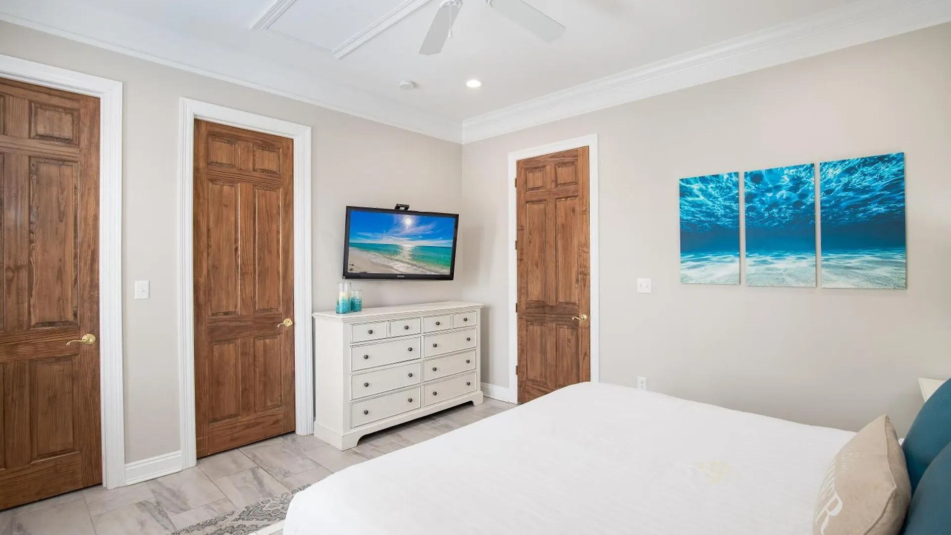 On The - Hot Tub - Gated Community Views Holiday home