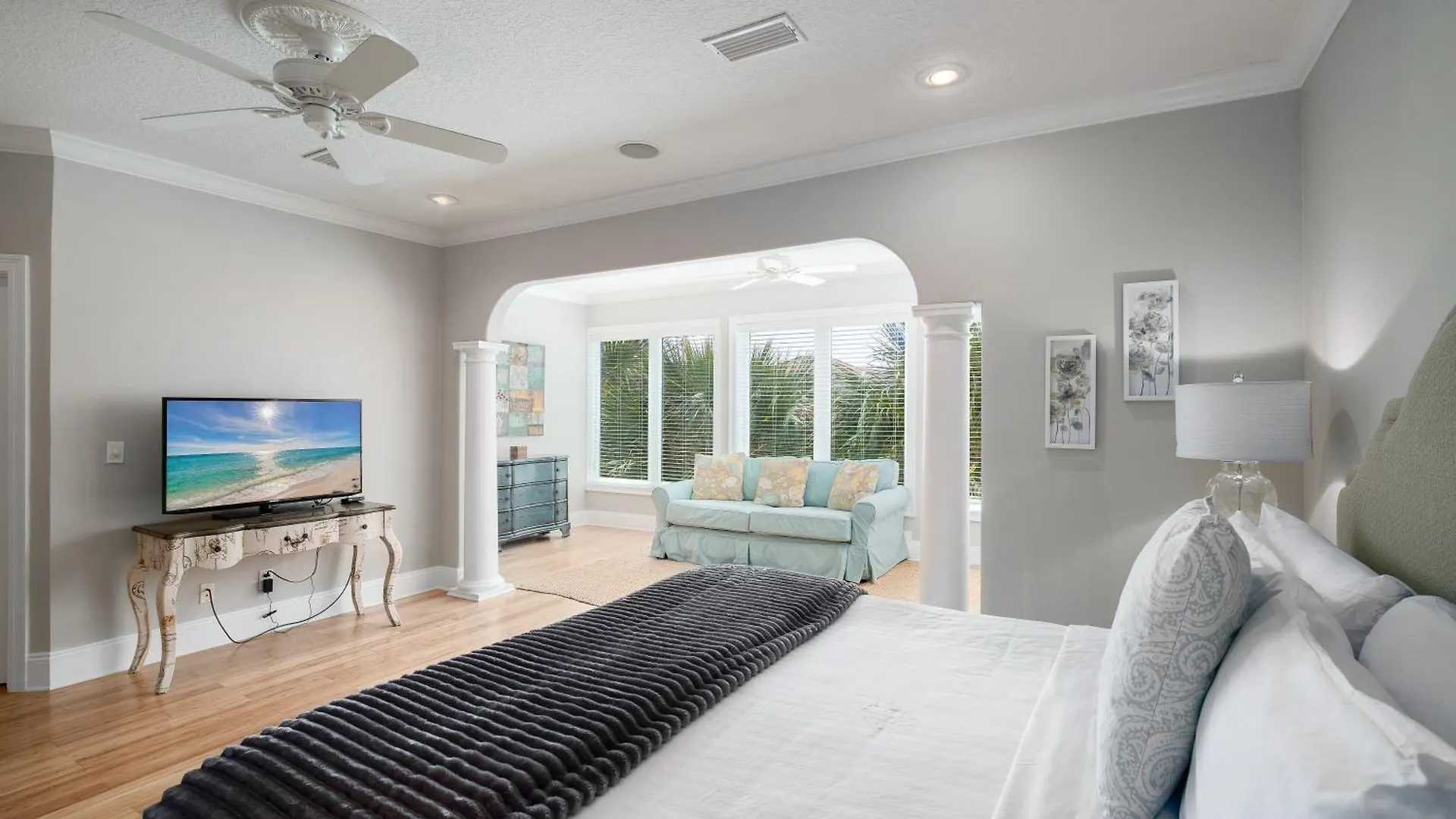 Large Pool - Hot Tub - Elevator - Gated Community Holiday home