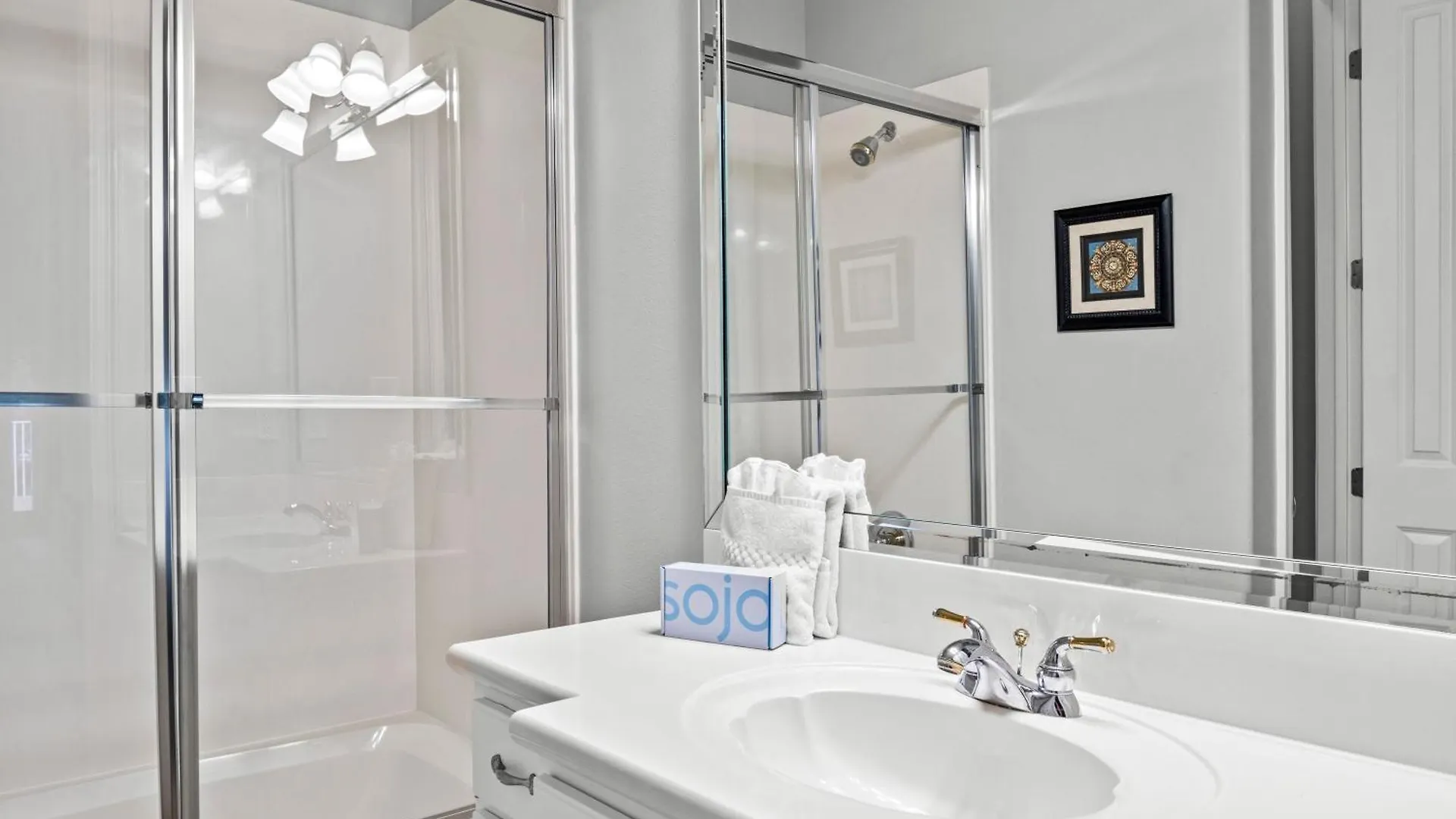 Large Pool - Hot Tub - Elevator - Gated Community