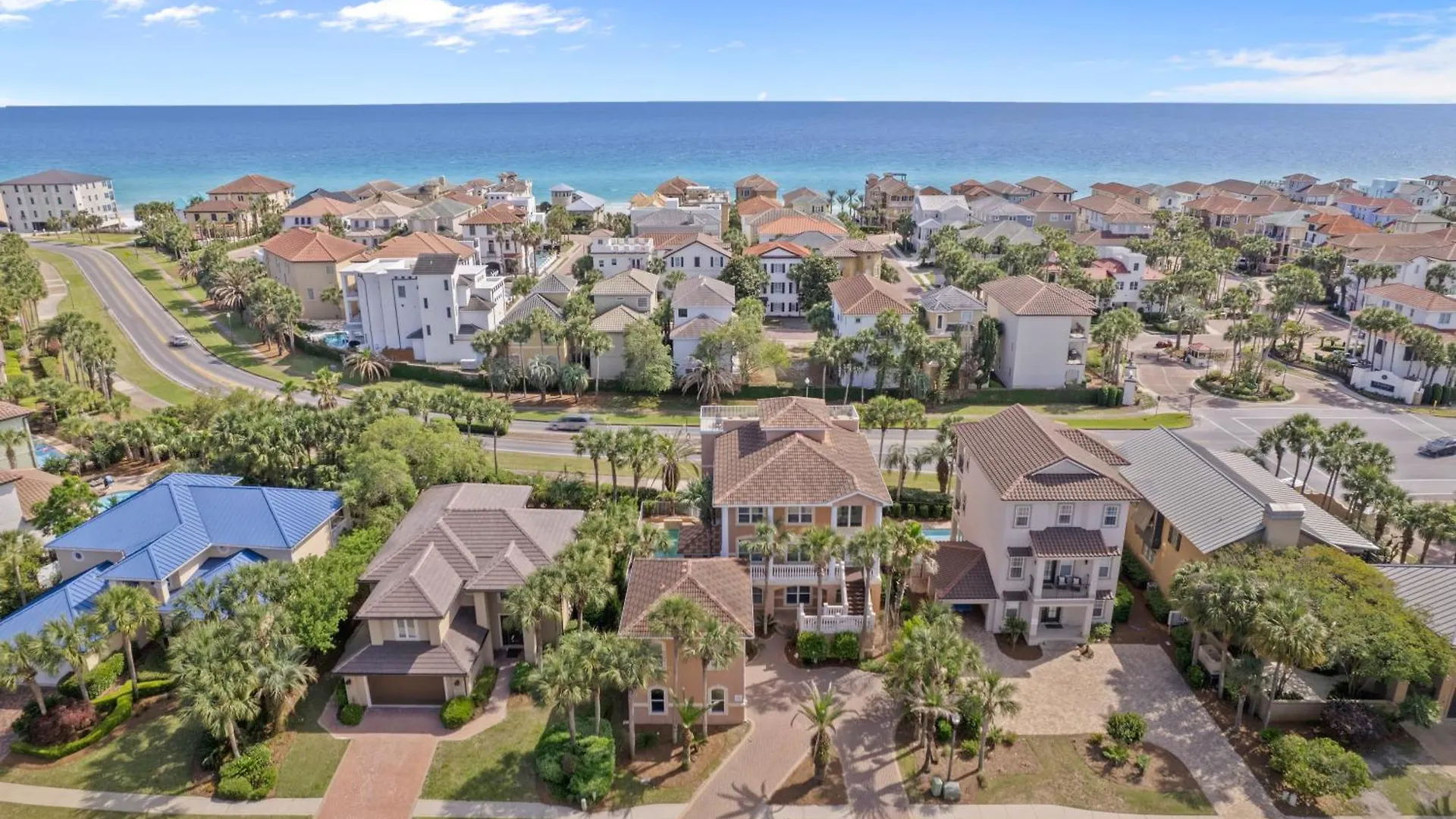 Holiday home Large Pool - Hot Tub - Elevator - Gated Community Destin