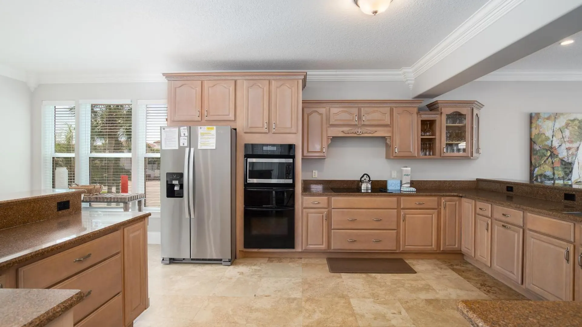 Large Pool - Hot Tub - Elevator - Gated Community Holiday home *