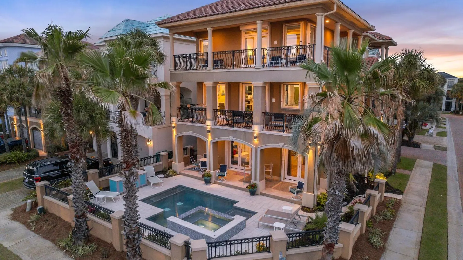 Gulf Views - Private Pool Hot Tub - Elevator *