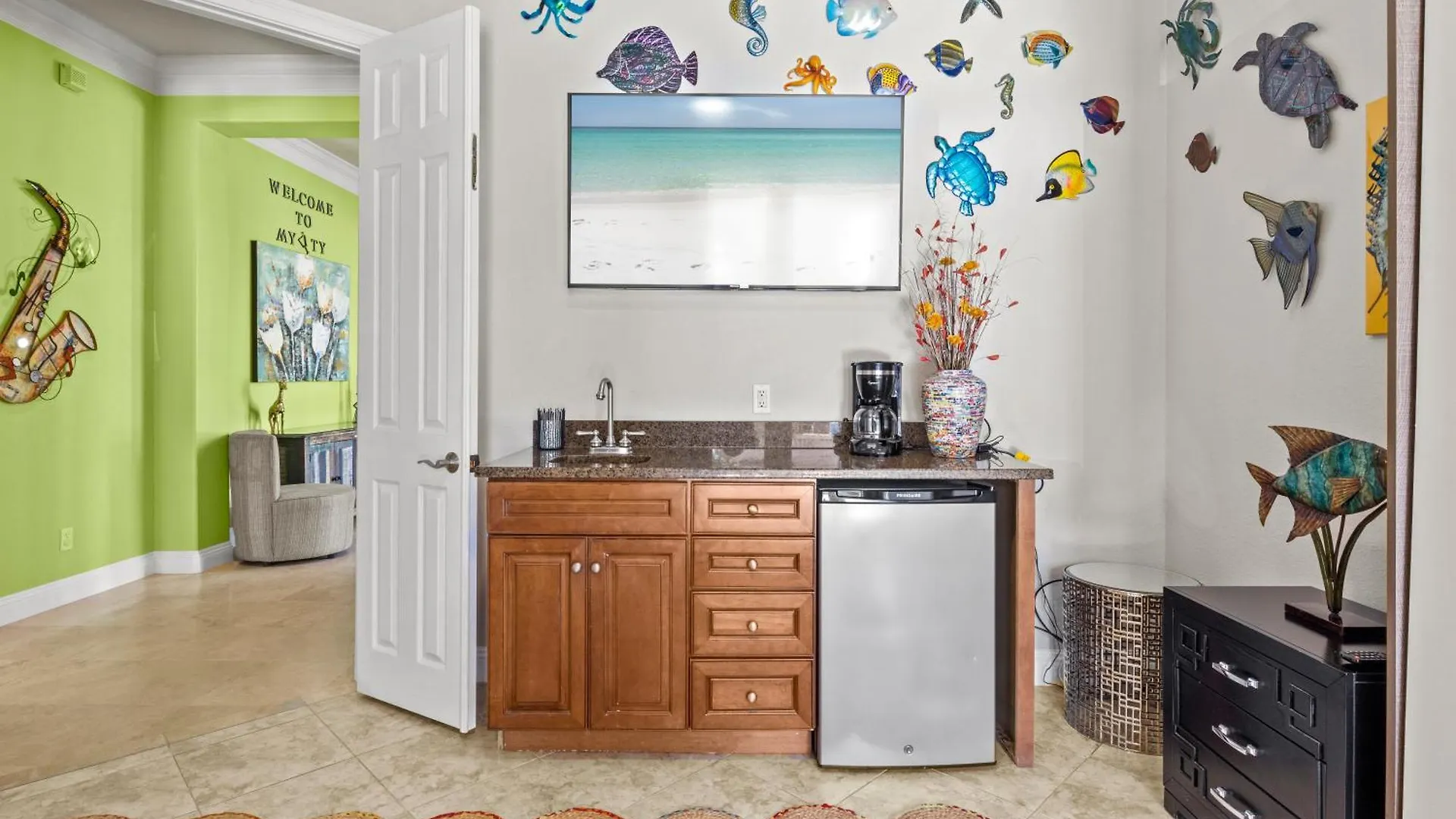 Holiday home Gulf Views - Private Pool Hot Tub - Elevator *