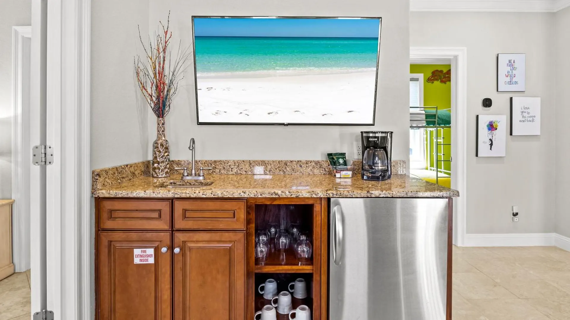Holiday home Gulf Views - Private Pool Hot Tub - Elevator *