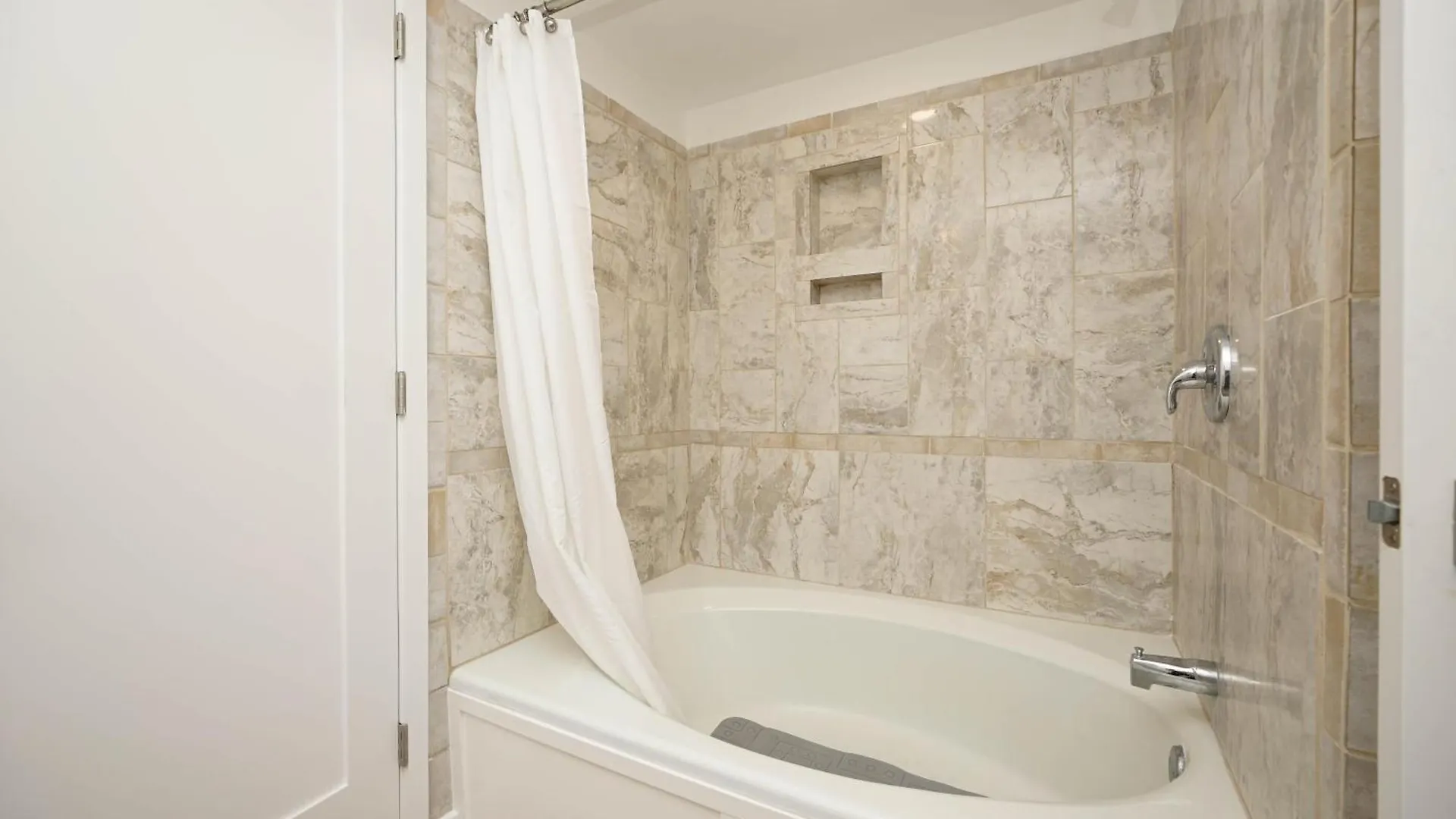 Sandpiper Cove 1014 Holiday home *