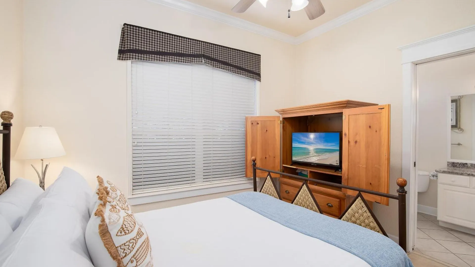Holiday home Golf Cart - Community Pool, Hot Tub And