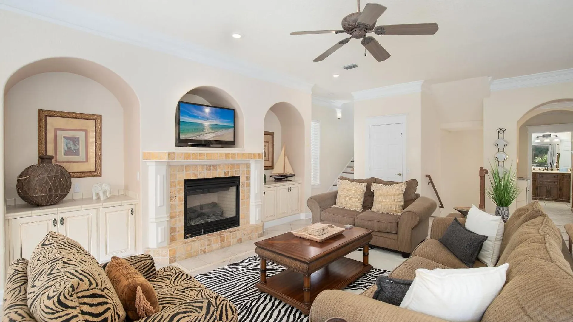 Golf Cart - Community Pool, Hot Tub And Holiday home *