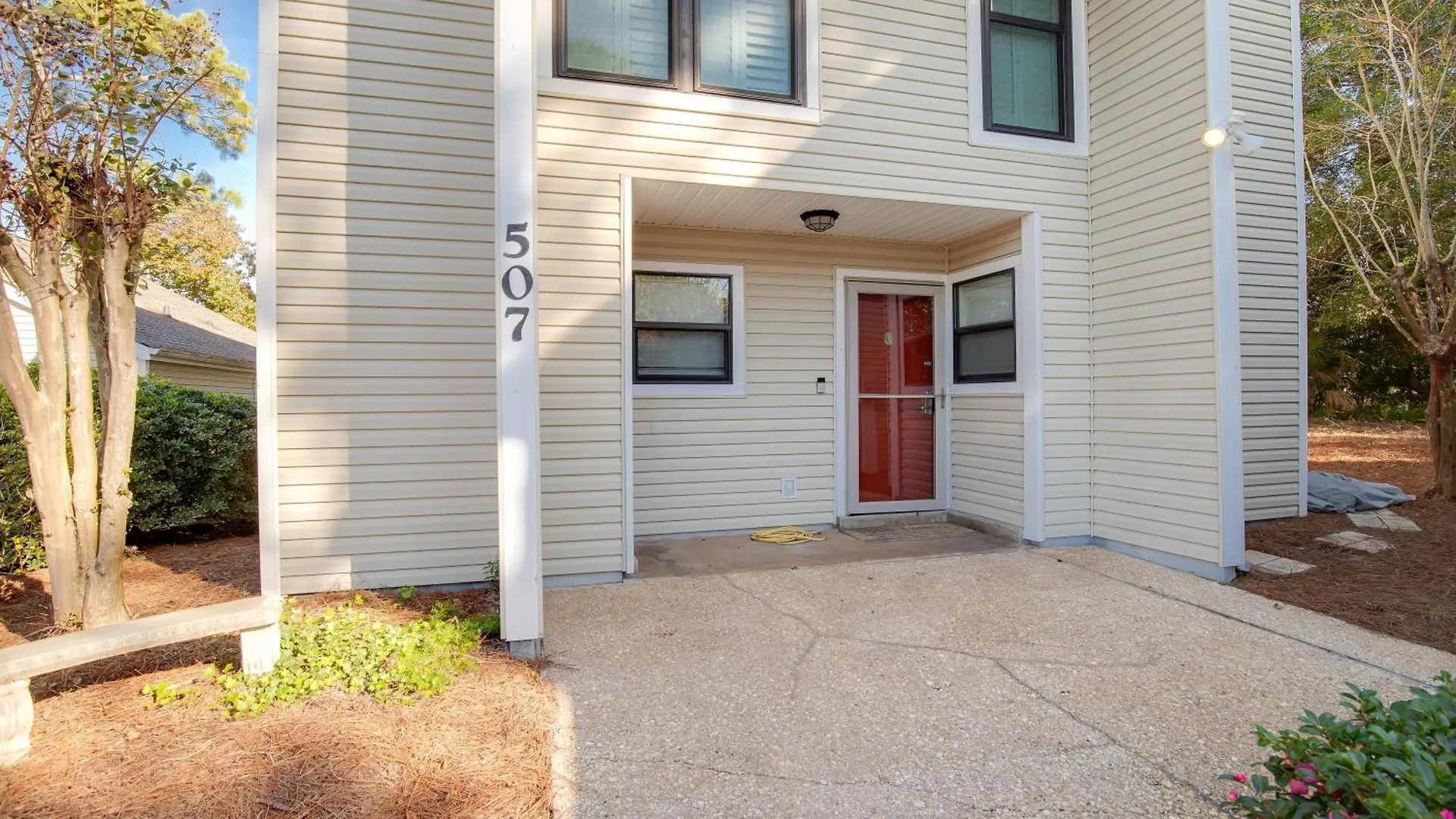 Pet Friendly - Near Amenities - Twelfth Hole