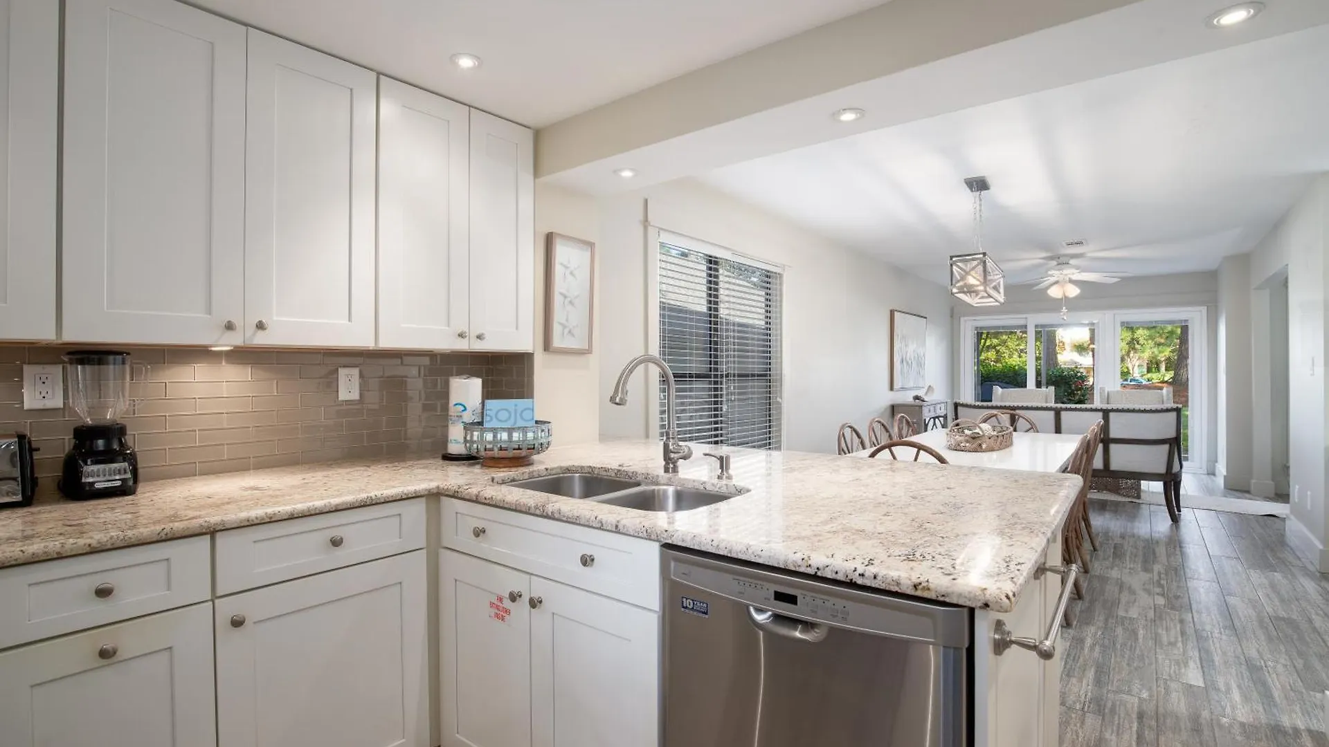 Pet Friendly - Near Amenities - Twelfth Hole Destin