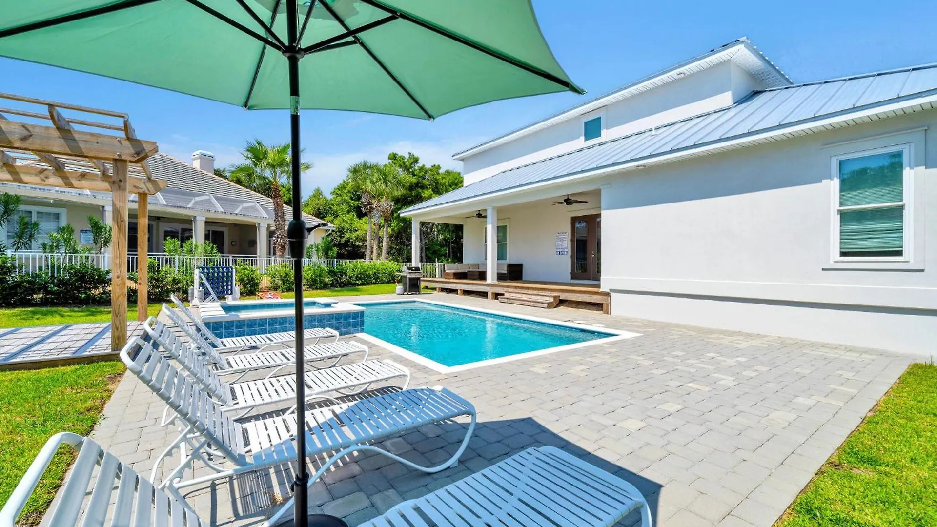 The Bonaire Destin