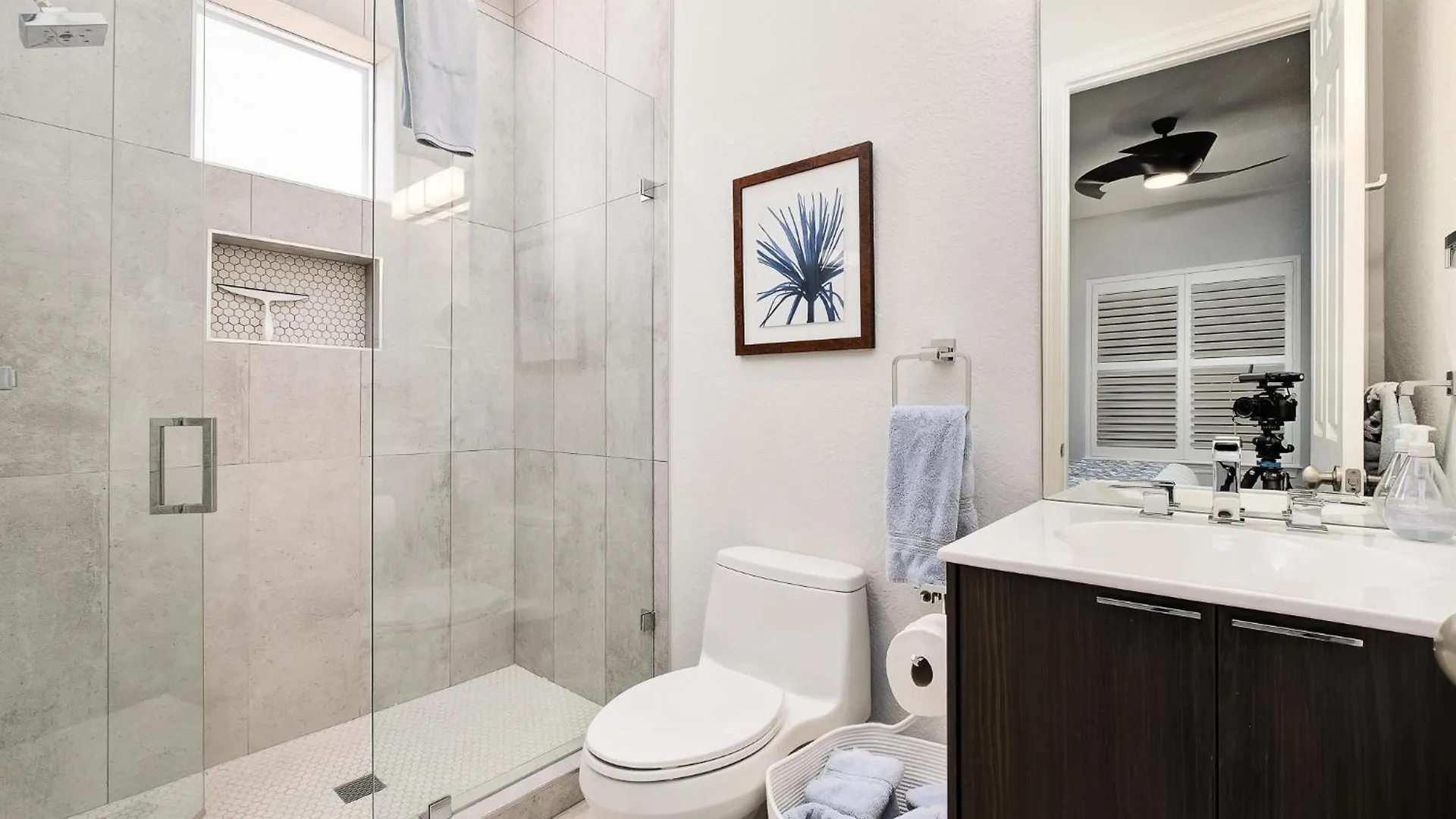 View - Gated Community With Pool Hot Tub *