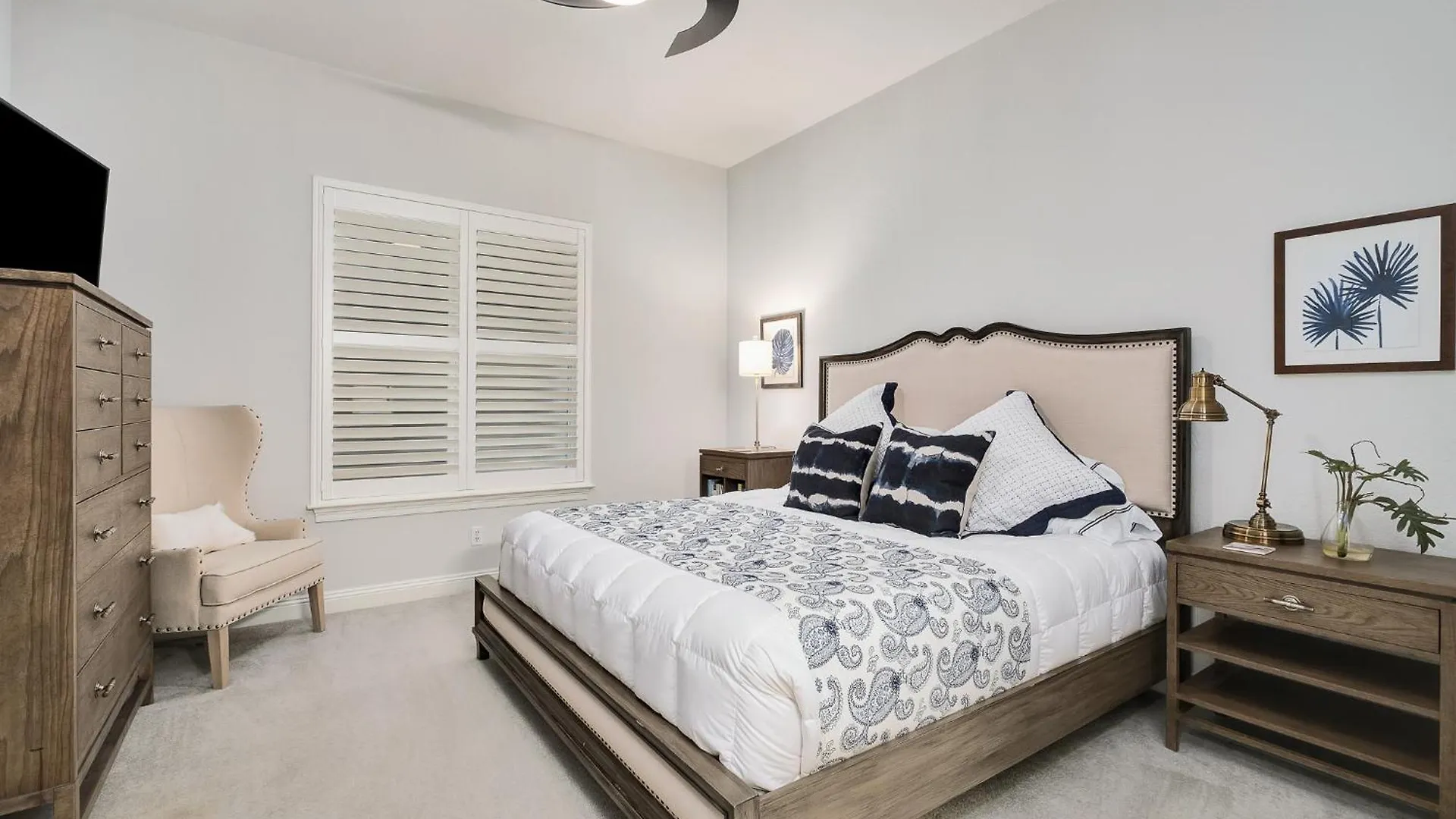 View - Gated Community With Pool Hot Tub Holiday home