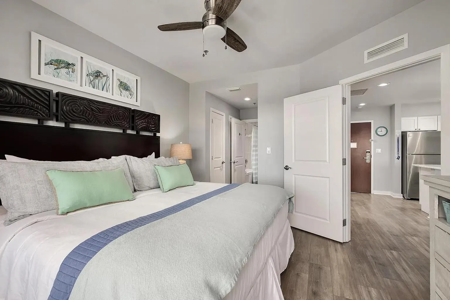 New Listing Awesome Luau Apartment