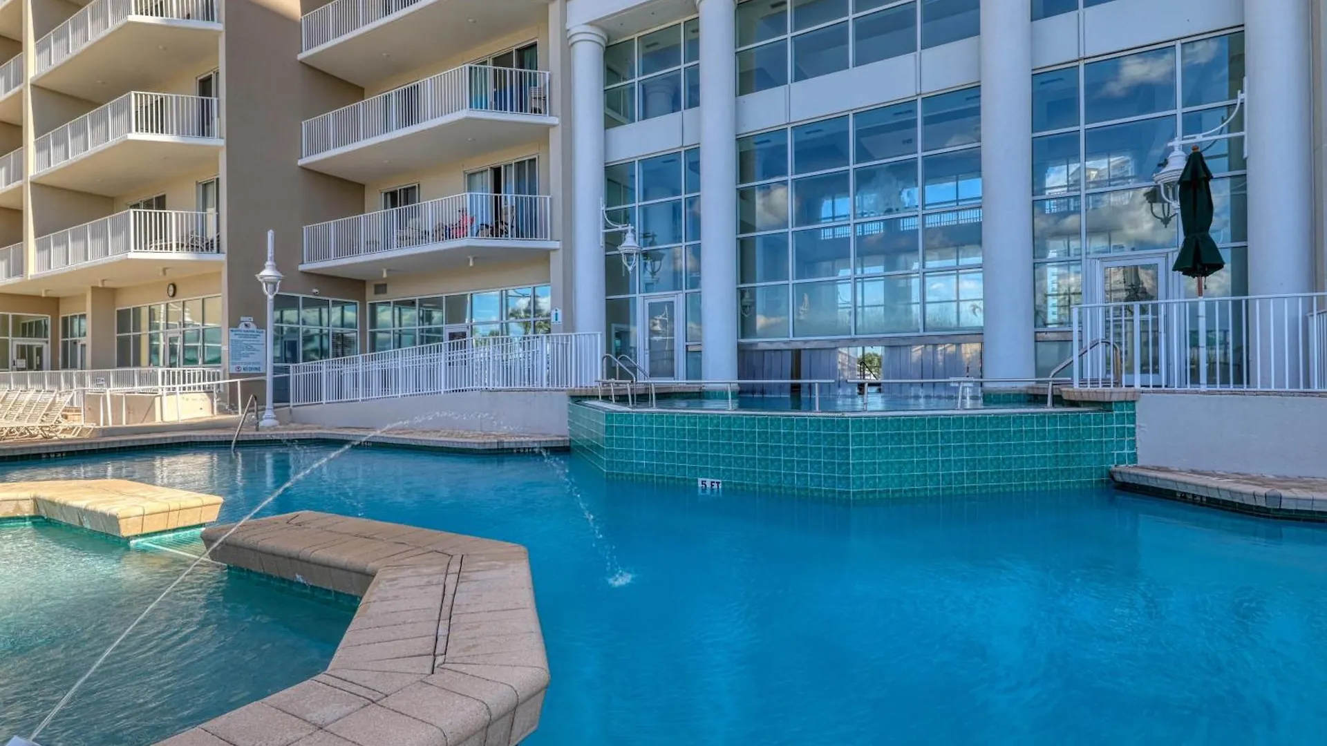 Apartment Majestic Sun A912