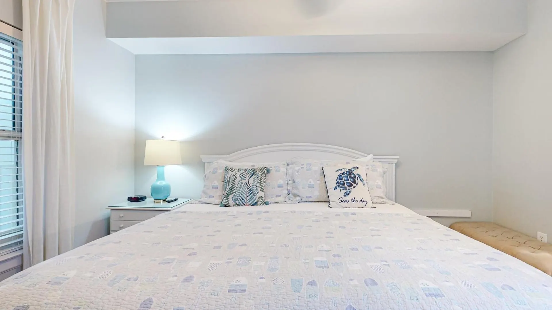 Majestic Sun A912 Apartment