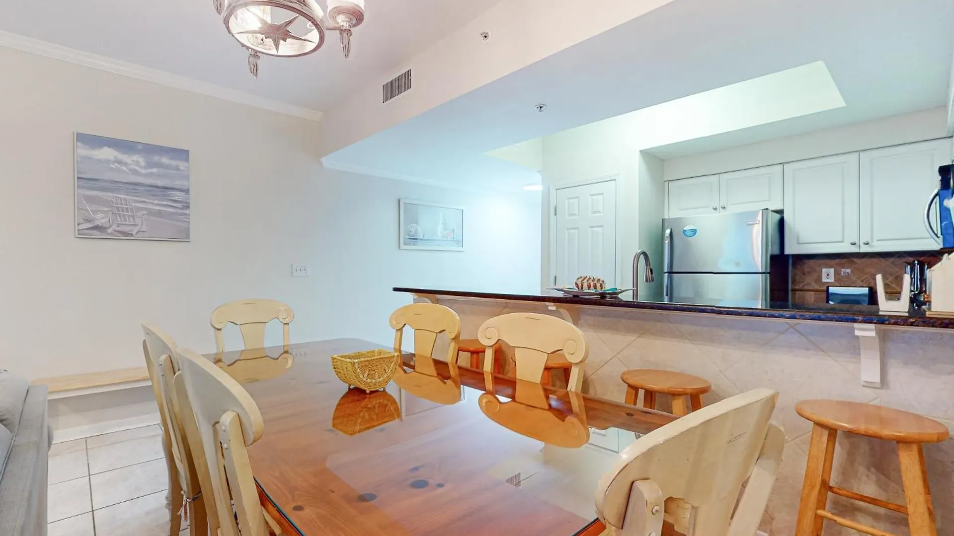 Majestic Sun A912 Apartment