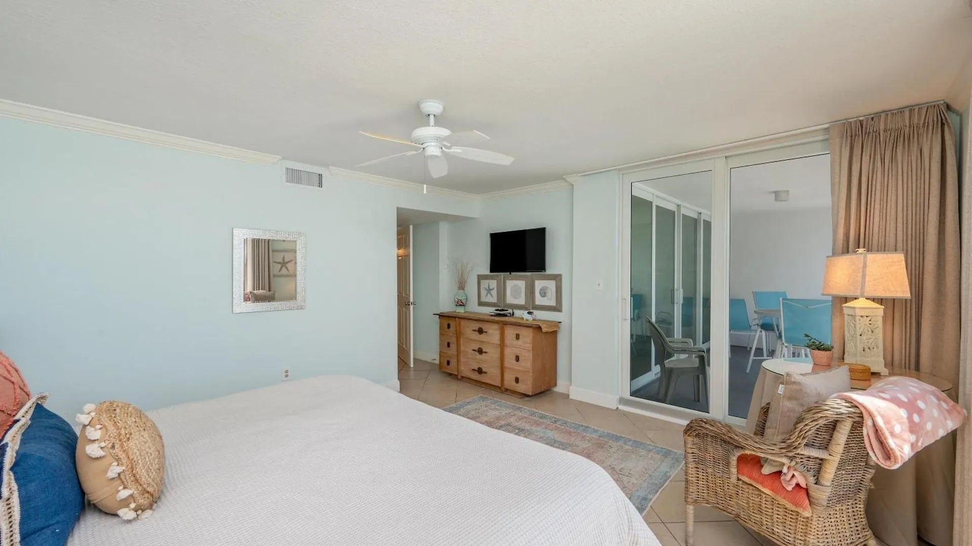 Holiday home 1095 Shoreline - Bedroom Front Free Setup