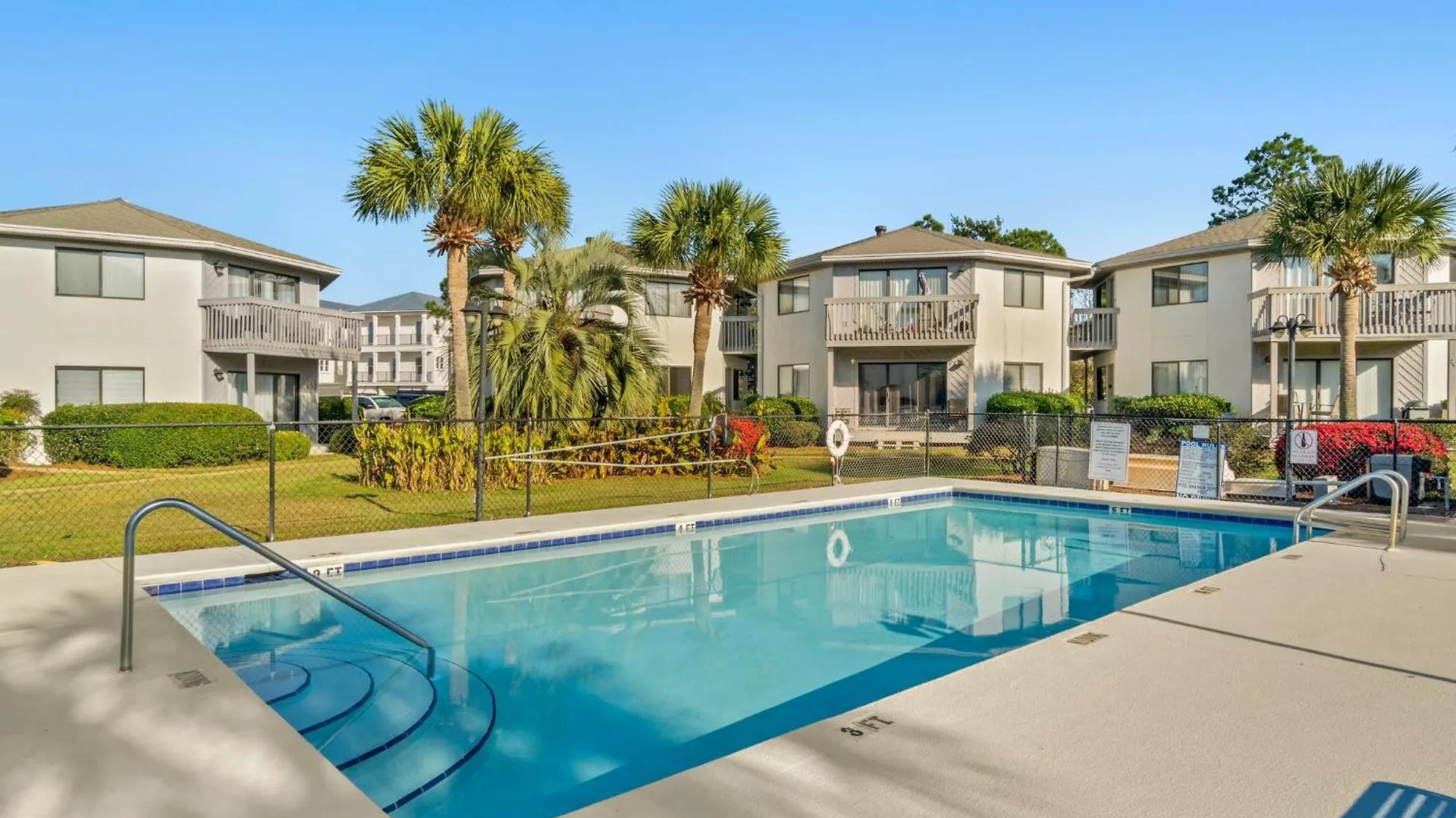 Holiday home Outdoor Pool Private Patio Pet Friendly Destin