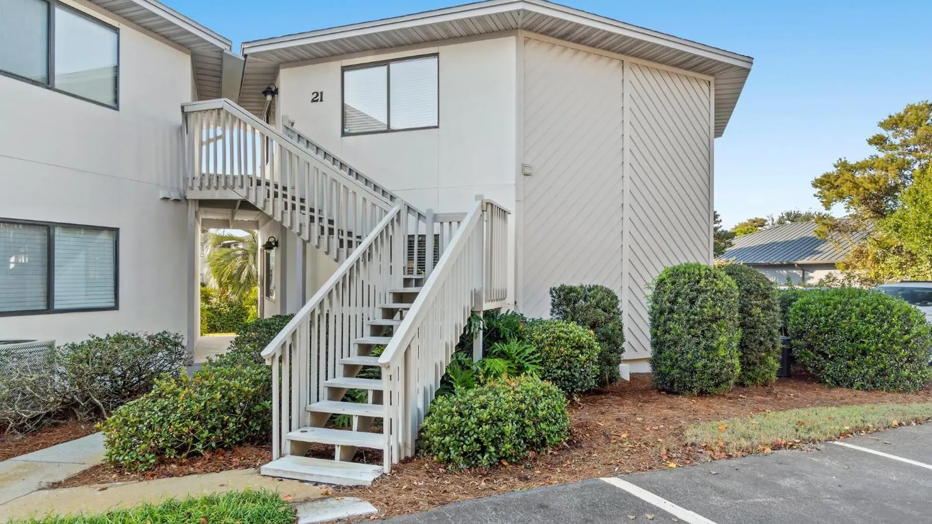 Outdoor Pool Private Patio Pet Friendly Holiday home Destin