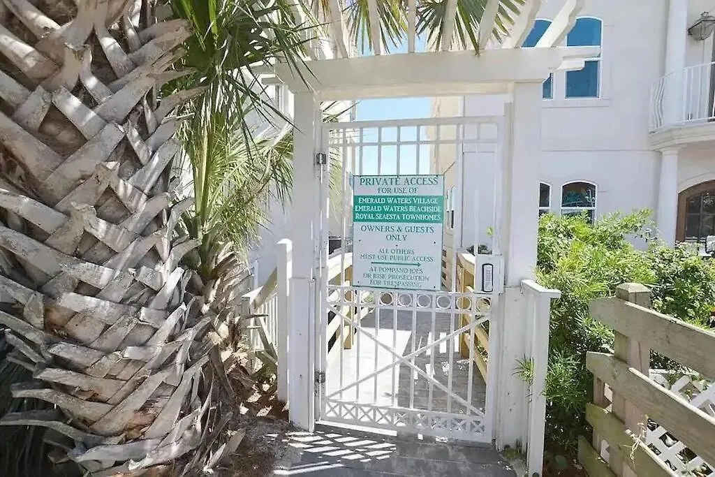 Miramar - Steps From Private Access! *