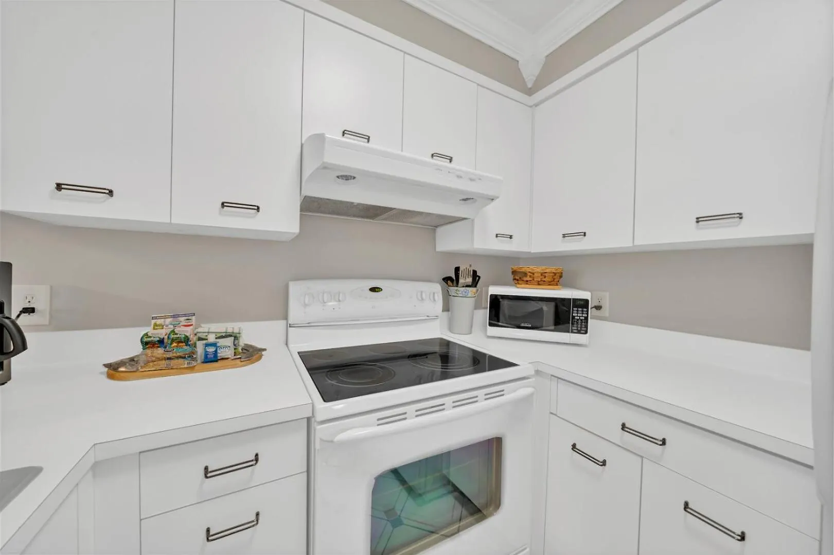Sandprints Ii B-1 Sleeps 4 Close To