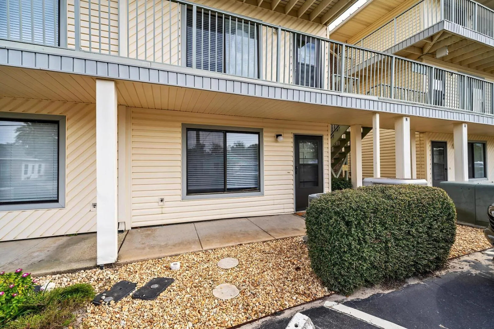 Sandprints Ii B-1 Sleeps 4 Close To