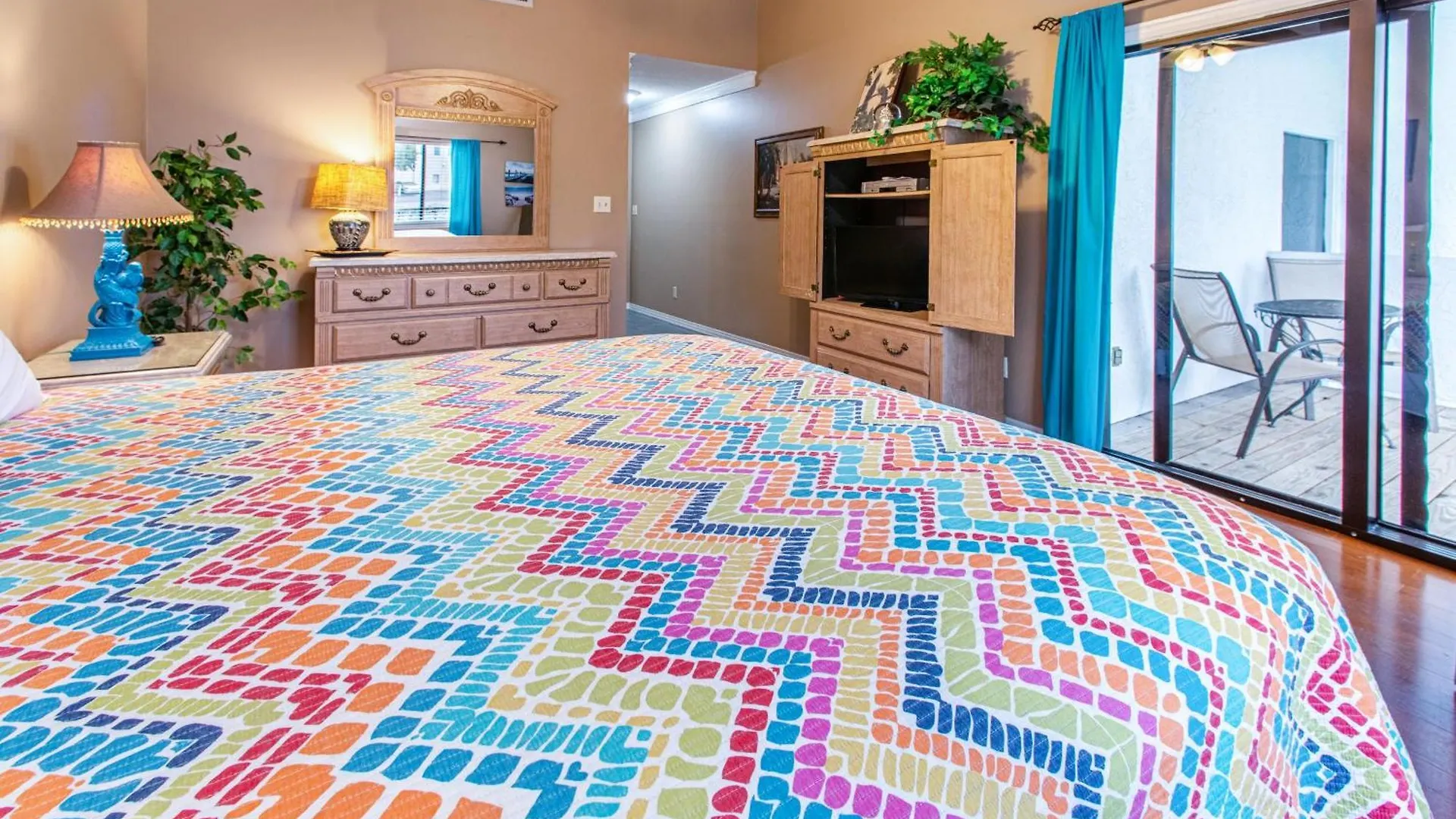 Shoreline Towers Townhouse 4-3
