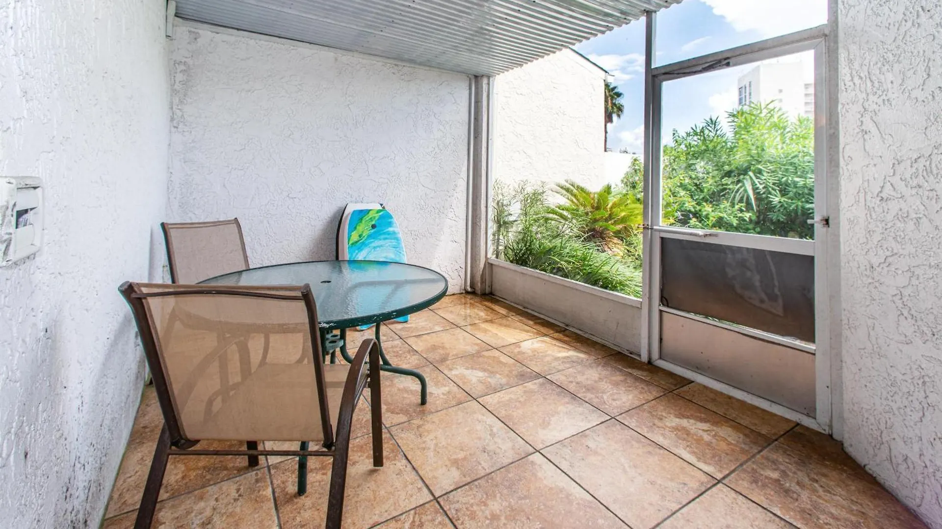 Shoreline Towers Townhouse 4-3
