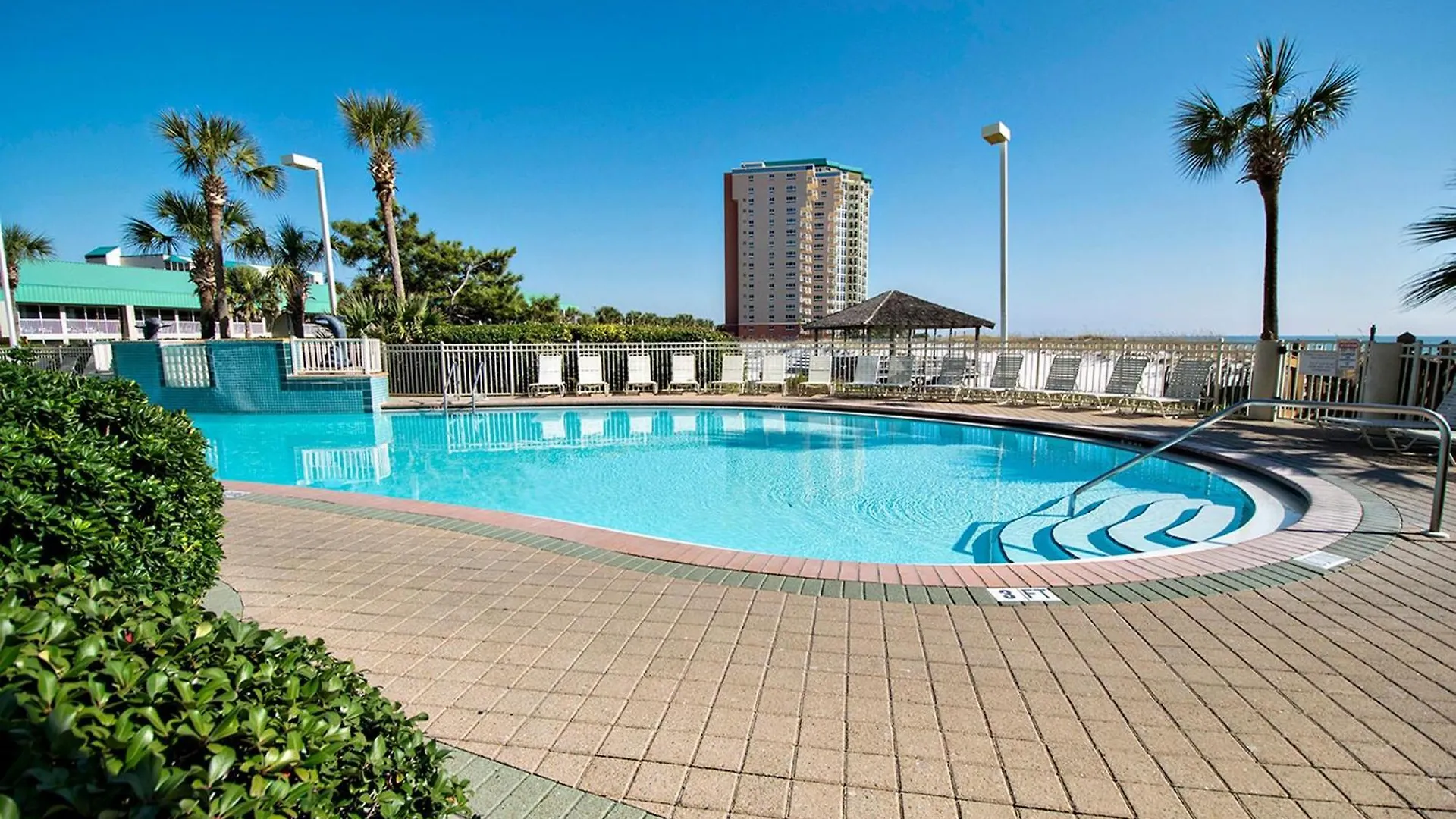 Pelican 308 Aparthotel *