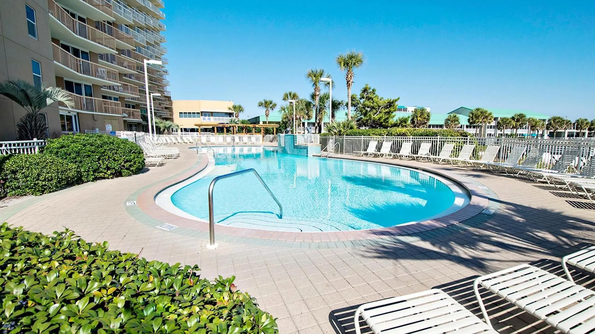 Apartment Pelican 213 *
