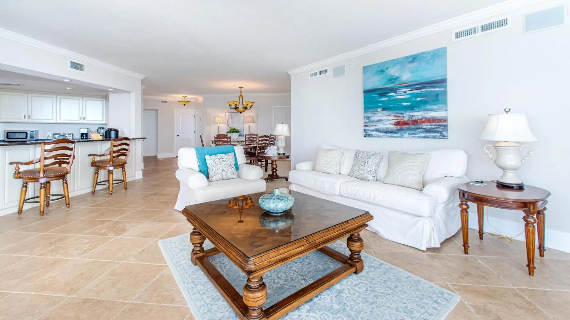 Apartment East Pass 605