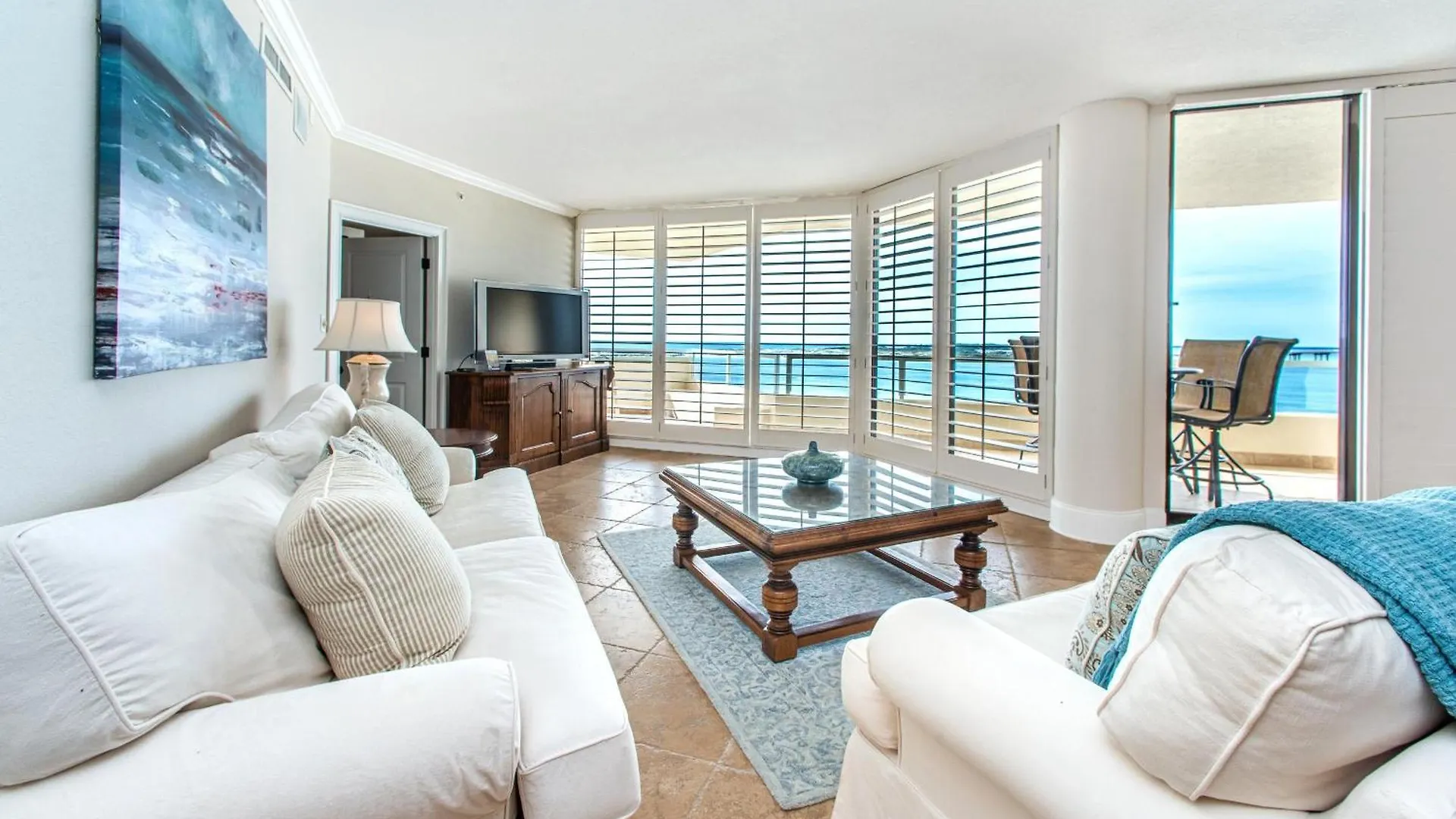 Apartment East Pass 605