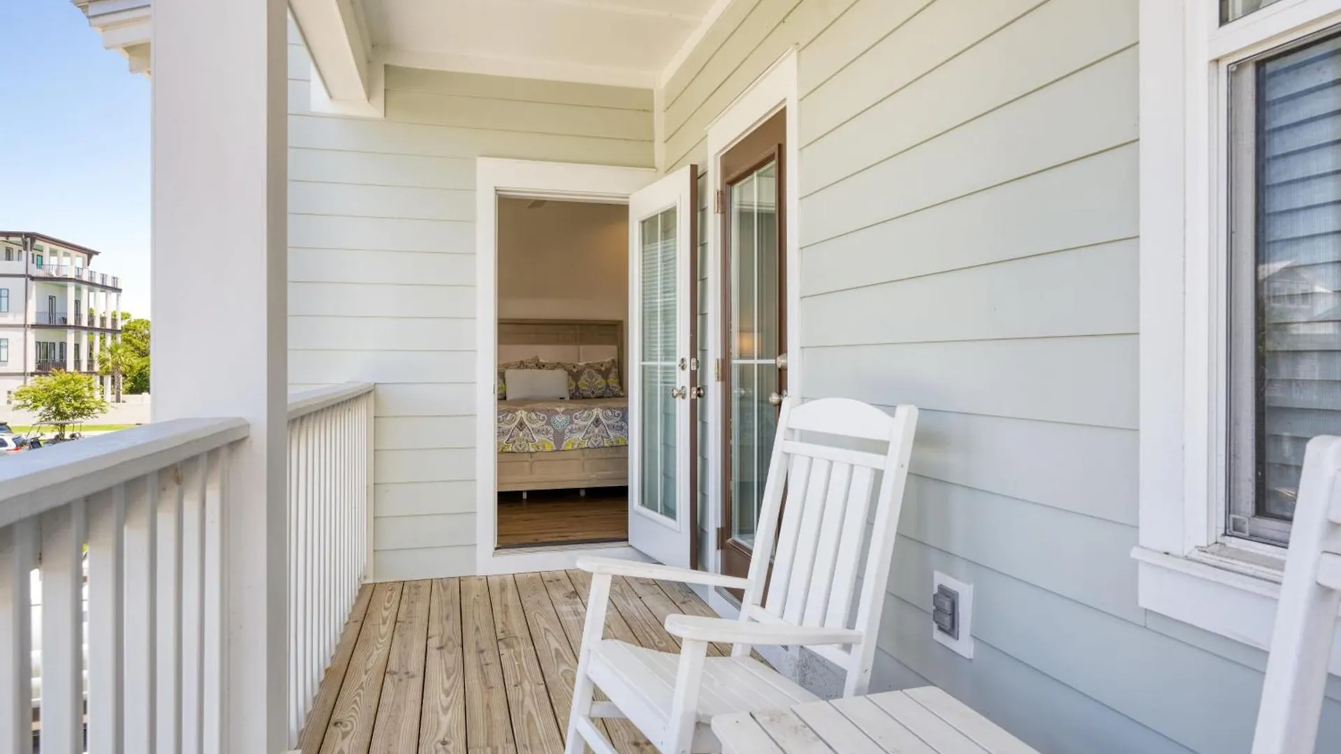 Aquamarine By Avantstay 7br W Pool Hot Tub Outdoor Dining Bbq Near Holiday home *
