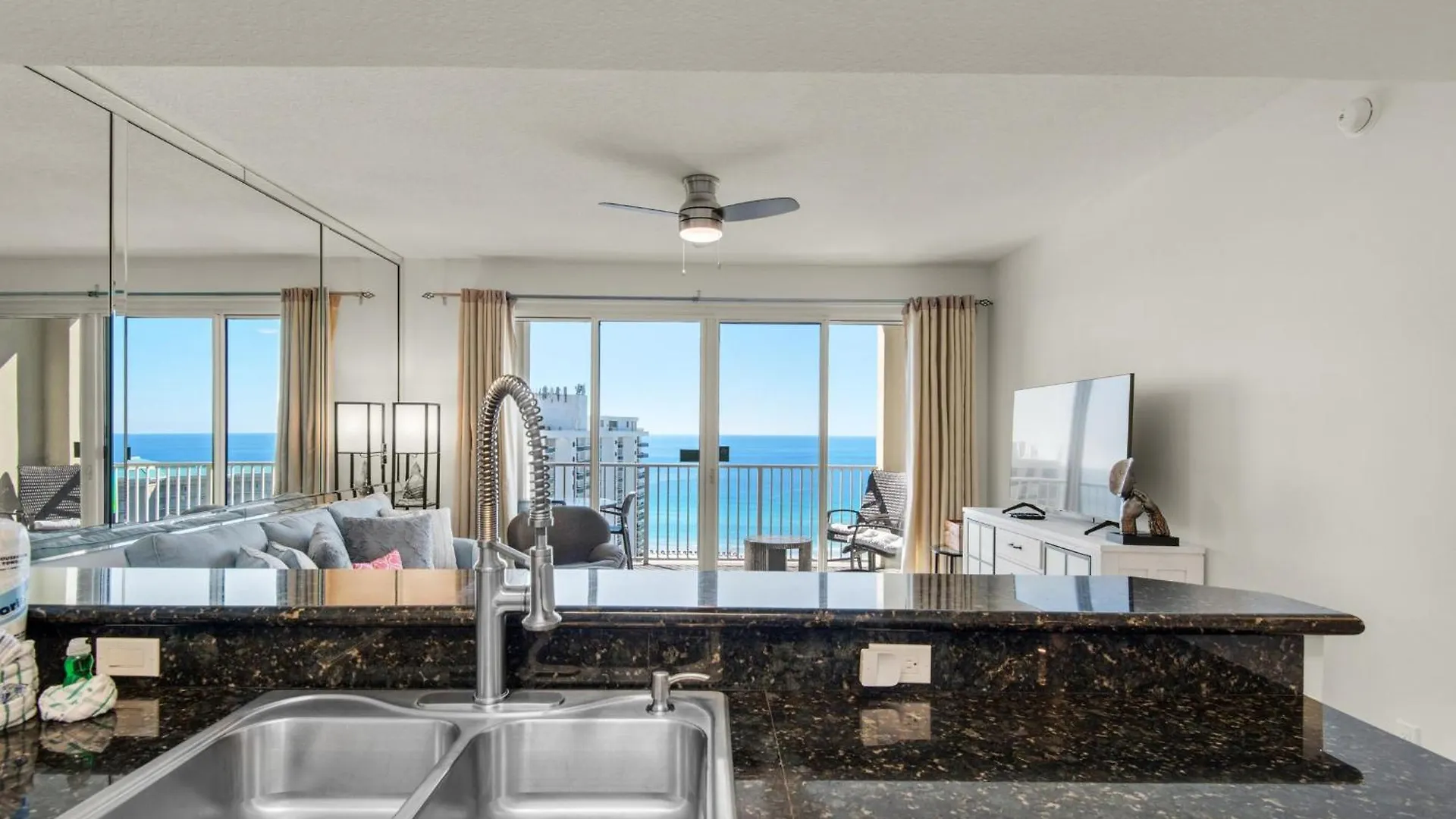 Ariel Dunes I 1705 Holiday home *