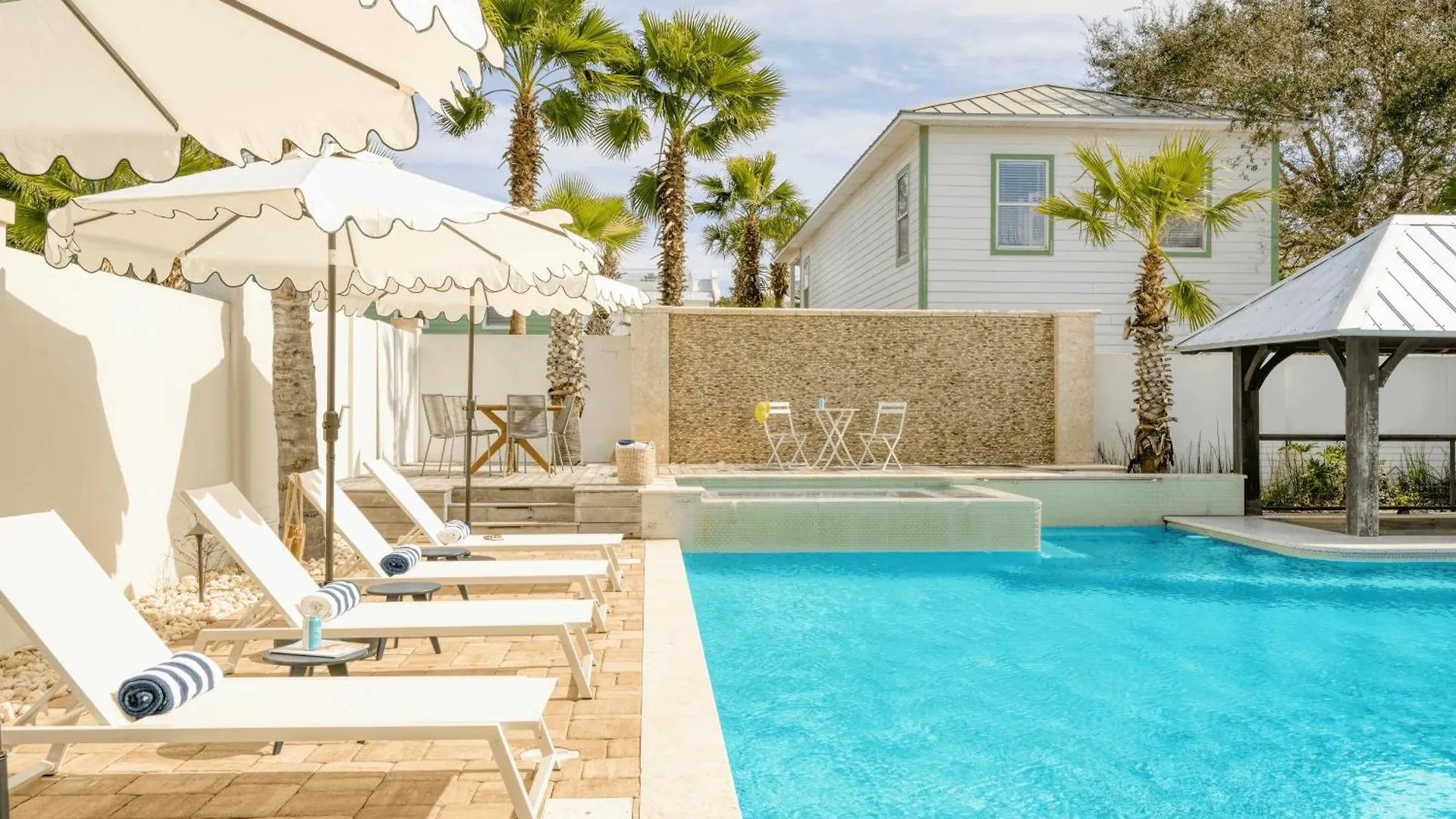 Monarch By Avantstay Breathtaking Estate W Access Swim Up Bar Hot Tub Rooftop Views * Destin